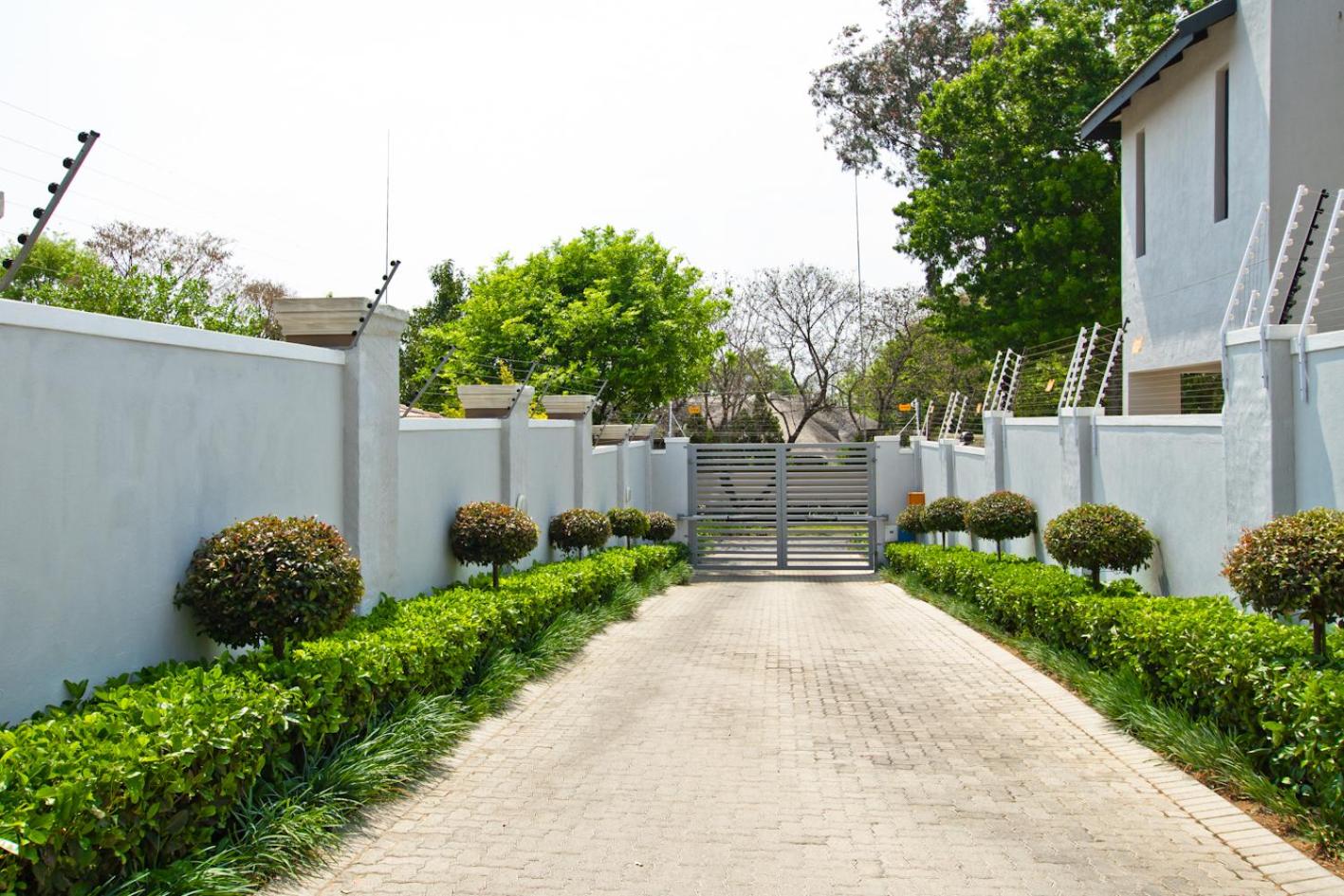 Kent Manor Guest Suites