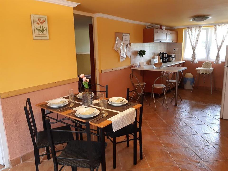 Aranyeső Apartman- 300 méterre a strandtól
