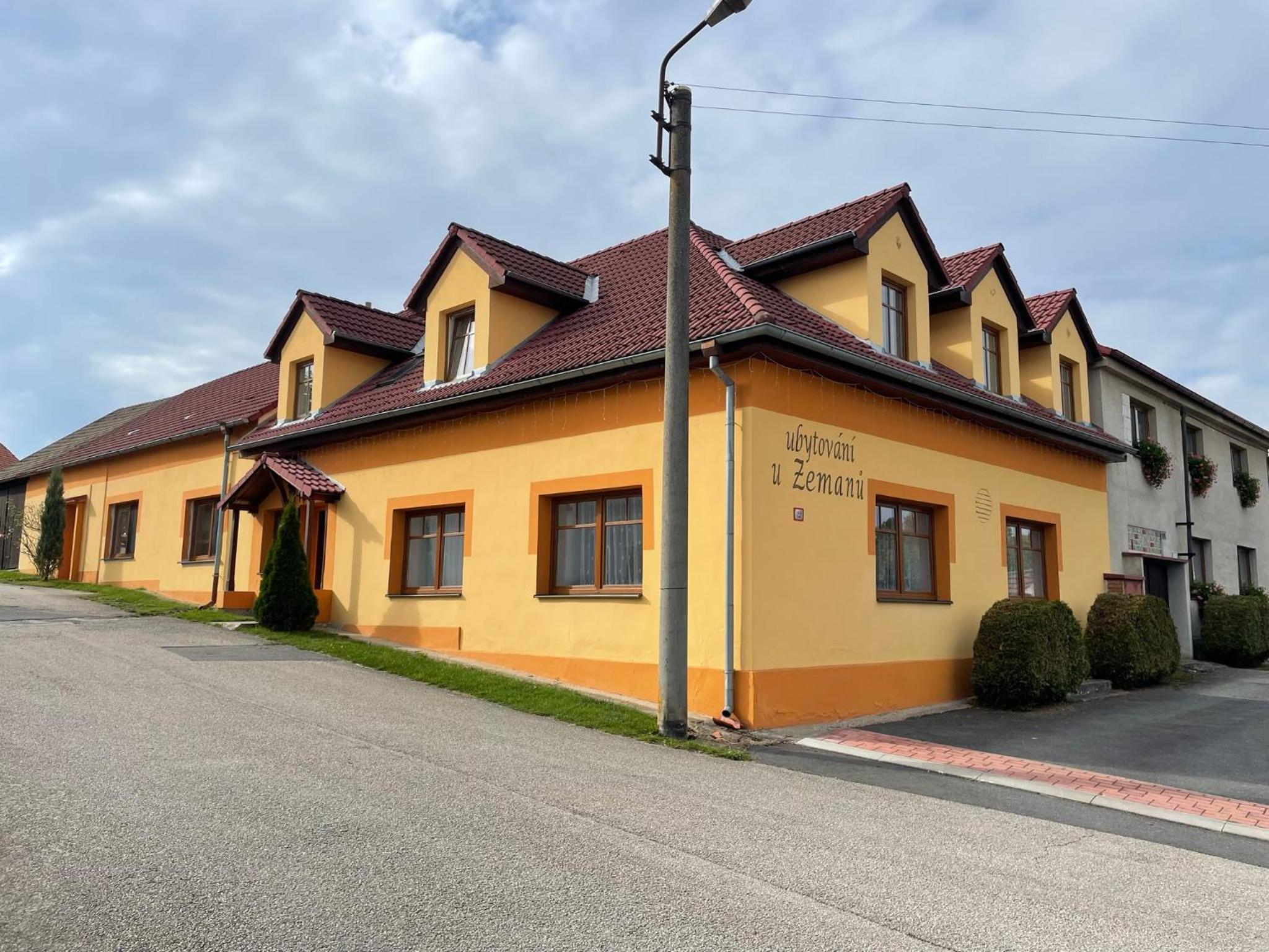 Apartments Ubytování U Zemanů view 4