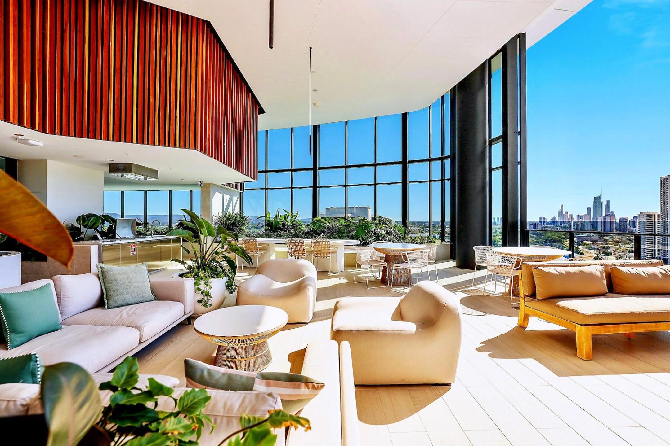 Luxury S Casino Residences Broadbeach - Holiday Paradise