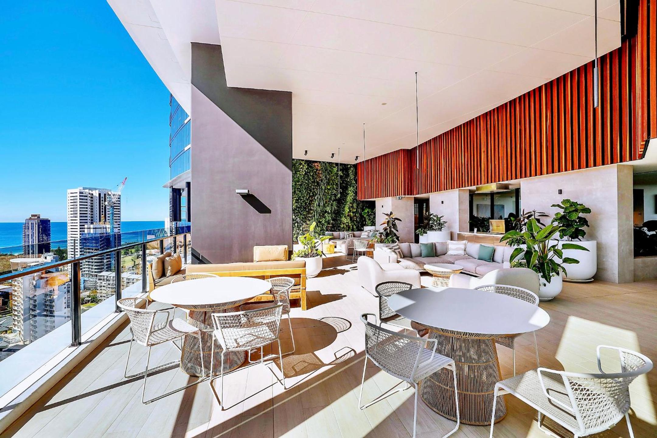 Luxury S Casino Residences Broadbeach - Holiday Paradise