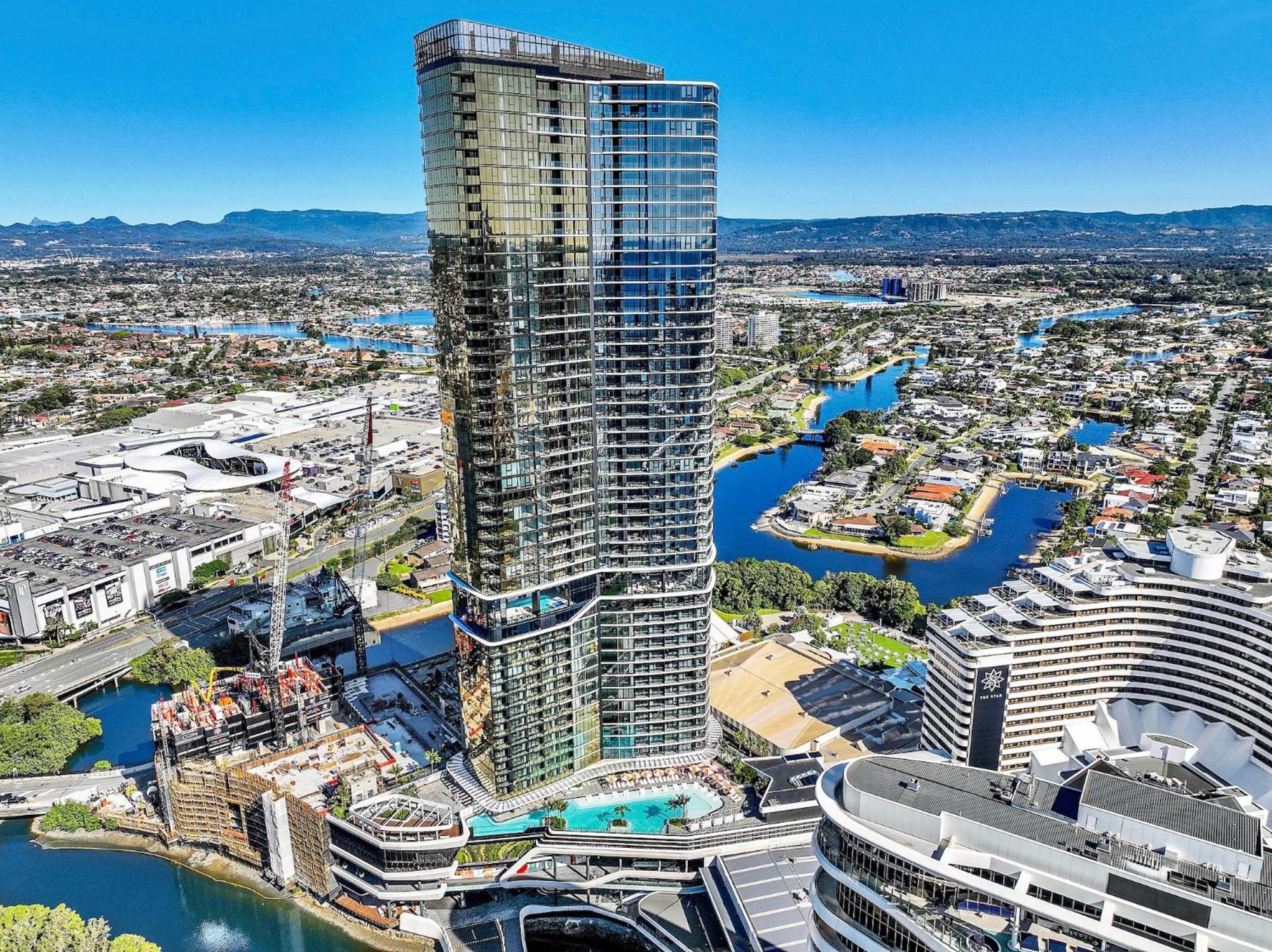 Luxury S Casino Residences Broadbeach - Holiday Paradise