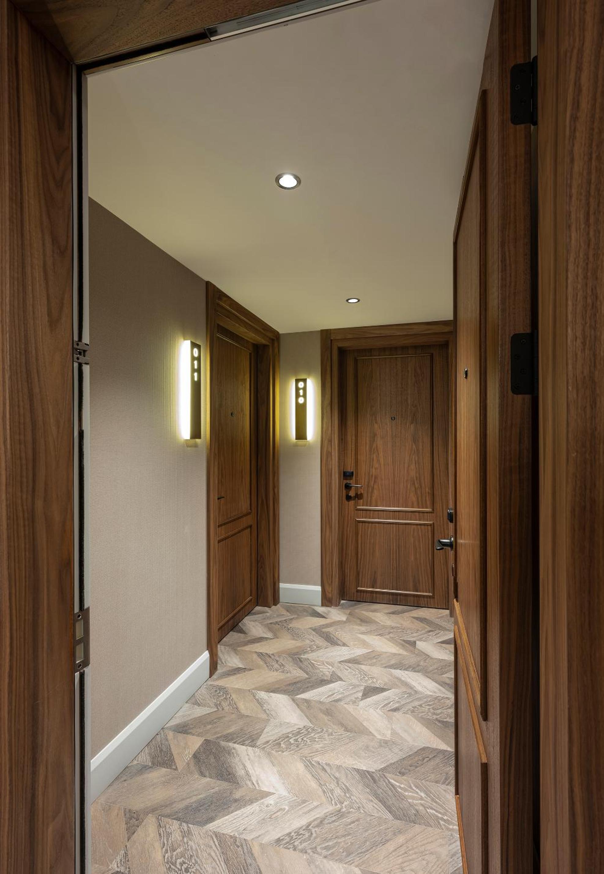 Livro Otel - Image 35