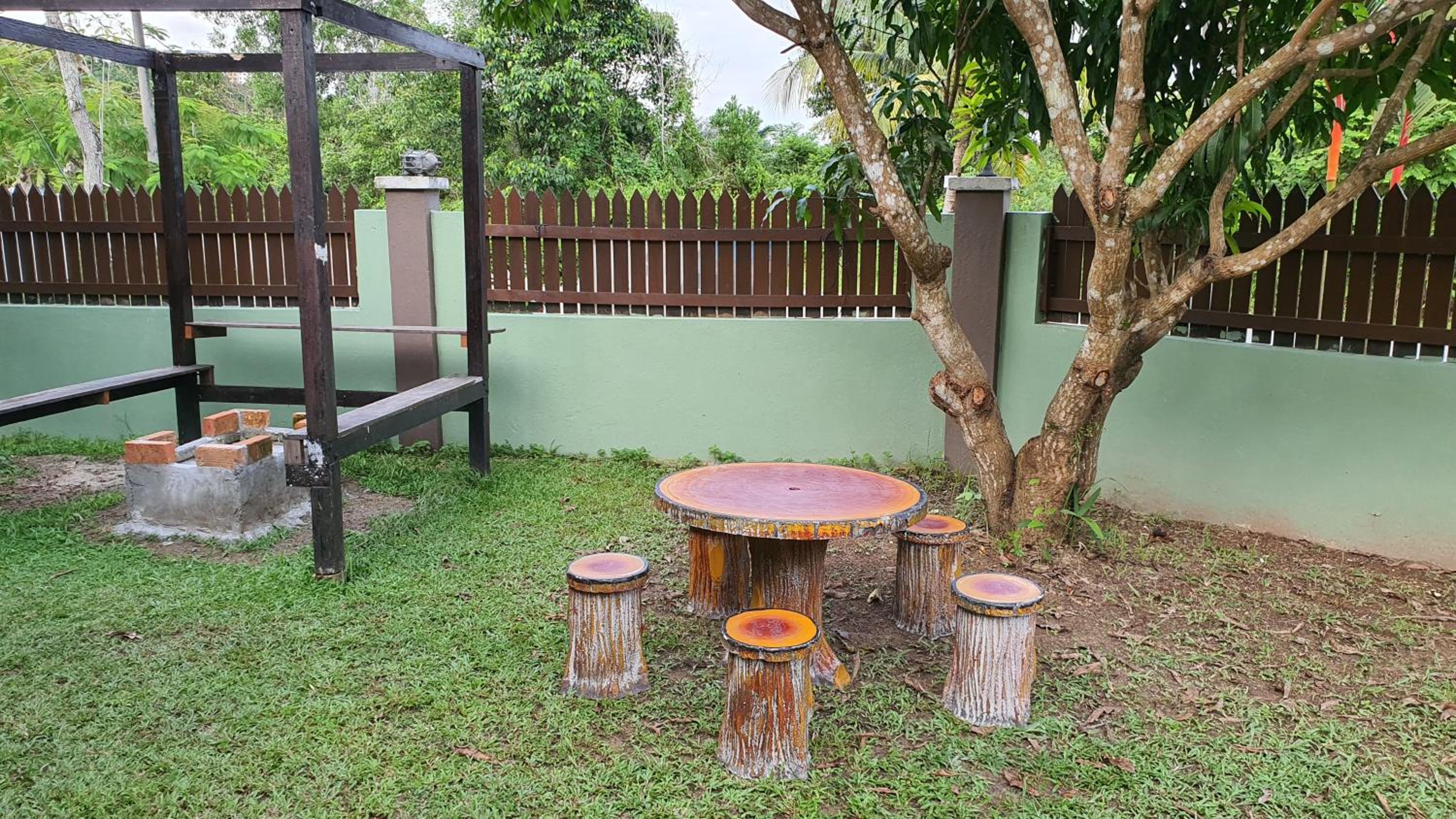 Uncle Noh Staycation Muslm Only, Desa Pinggiran Putra, Putrajaya photo 8