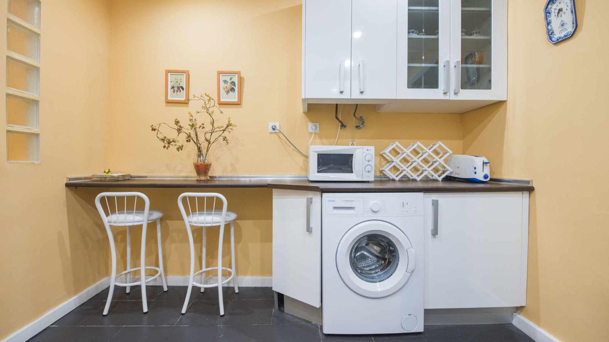 La Balconada de la Plata by Toledo AP