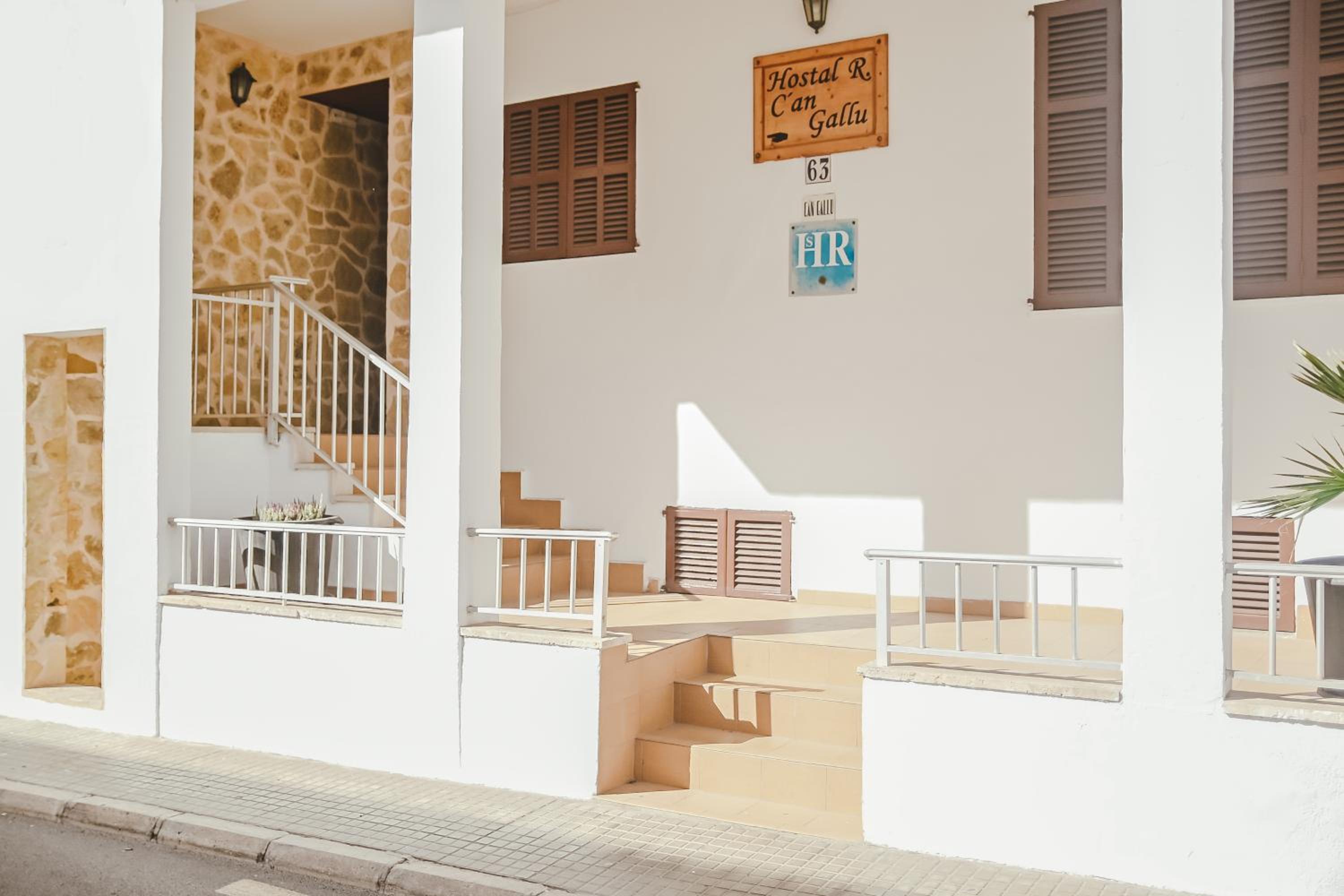 Hostal CAN GALLU