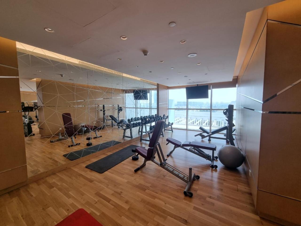 Welcoming Studio in Damac Hills Carson B