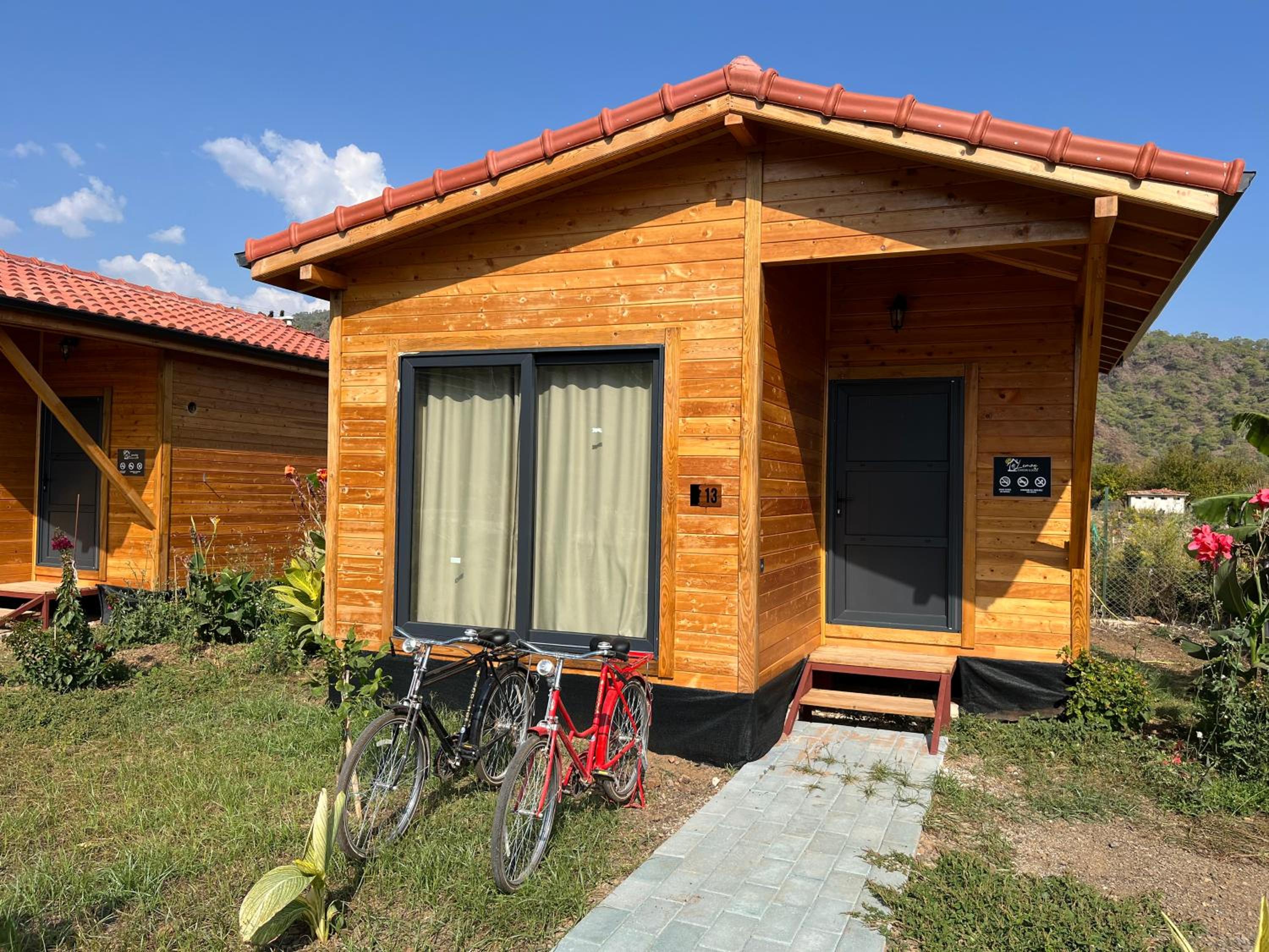 Lemon Garden Lodge