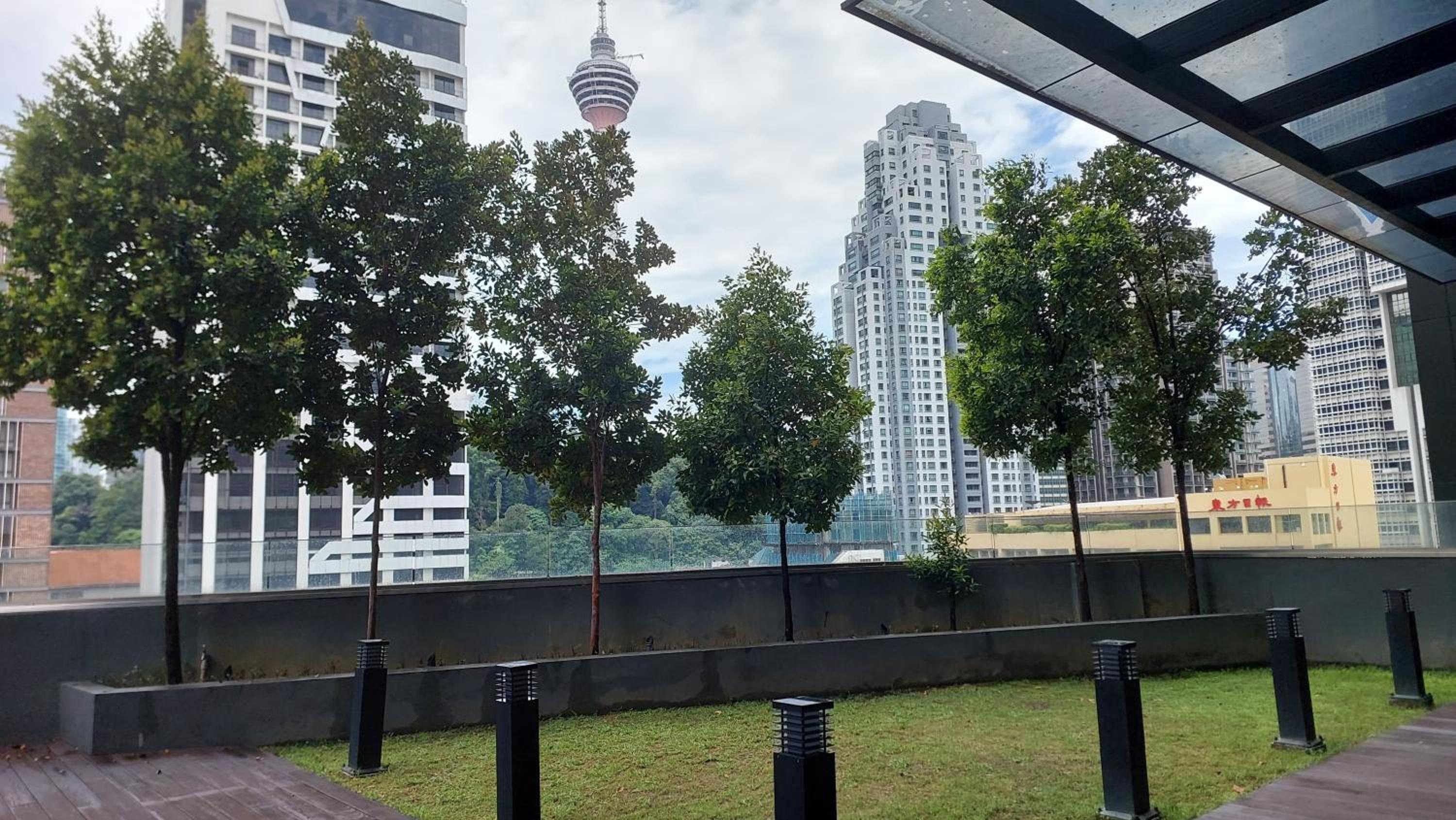 Anggun Platinum Suites