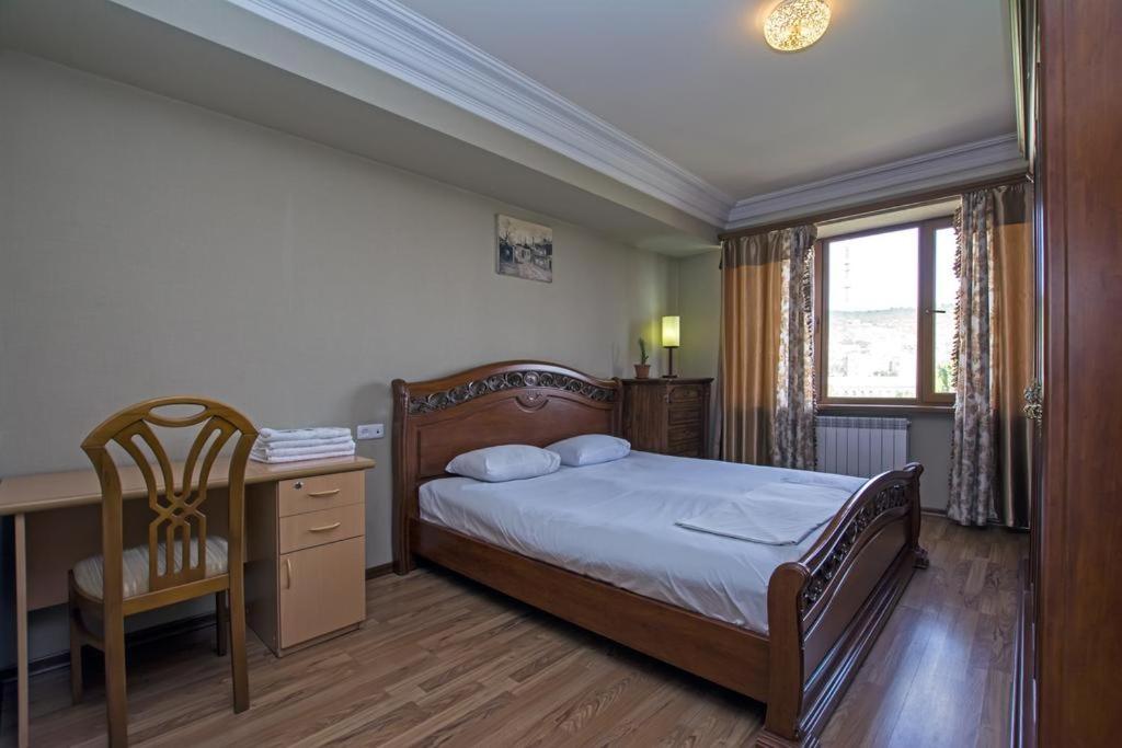 LeSi Apartament