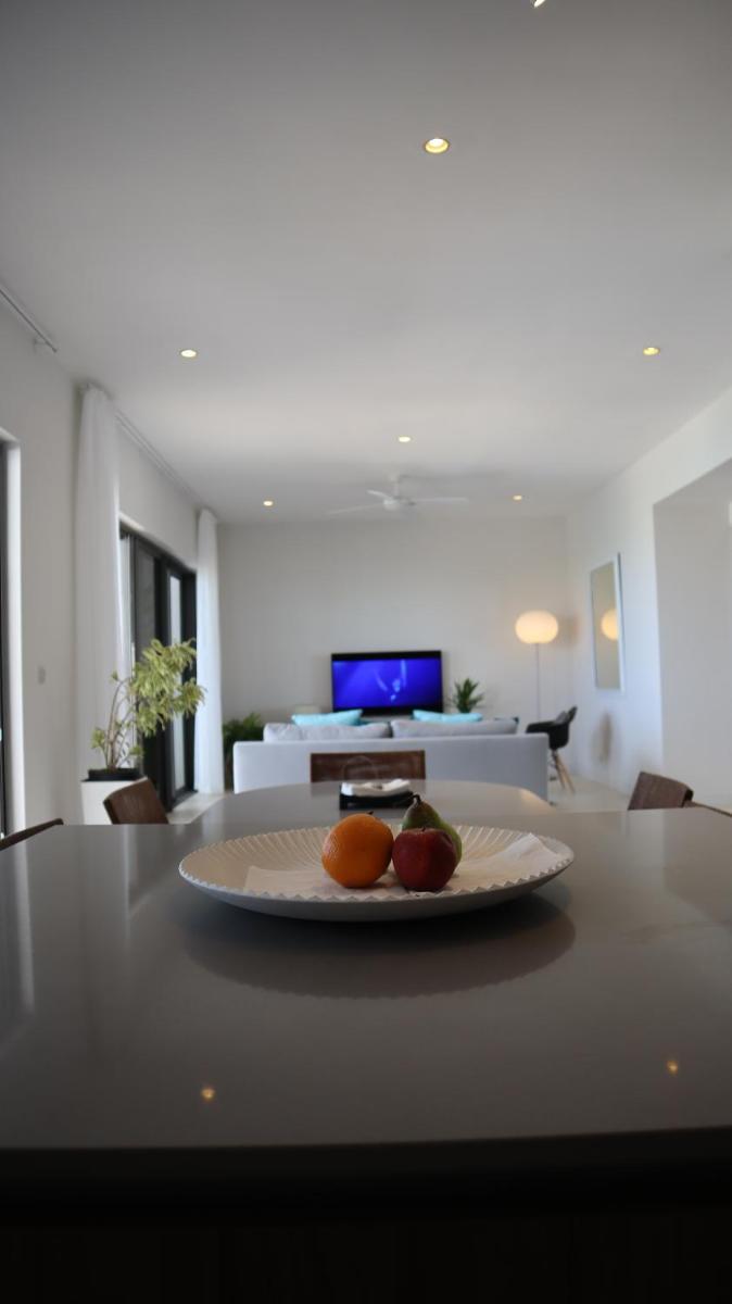Sunset Beachfront Penthouse Cap Ouest Flic en Flac photo 4