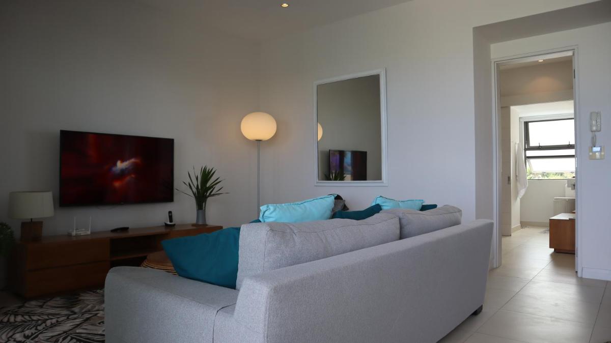 Sunset Beachfront Penthouse Cap Ouest Flic en Flac photo 3