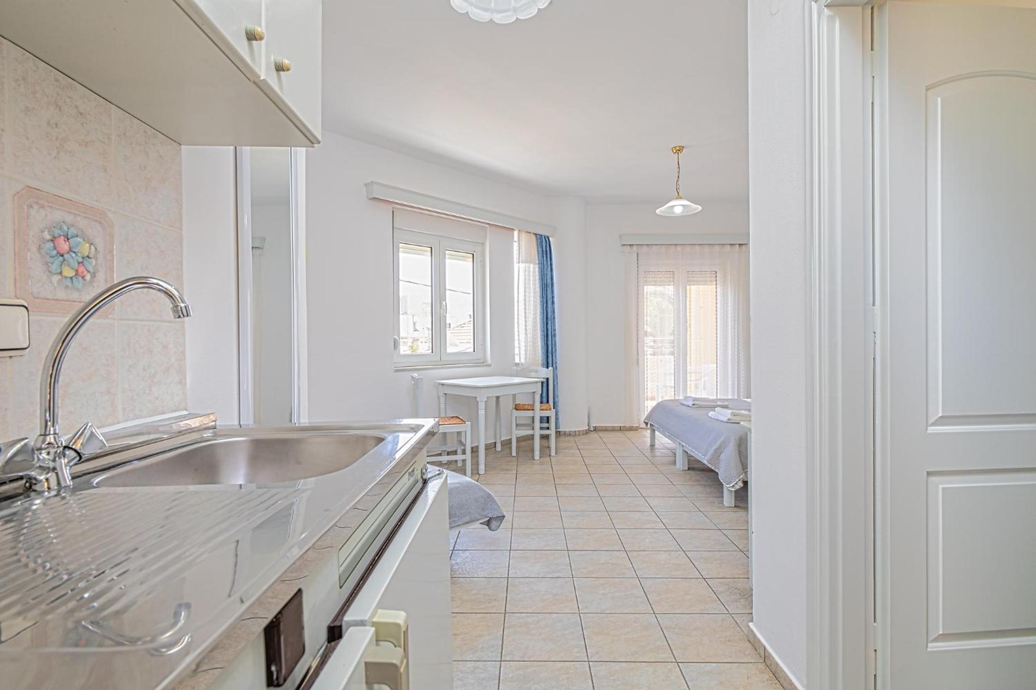Marias Studios & Apartments in Platanias