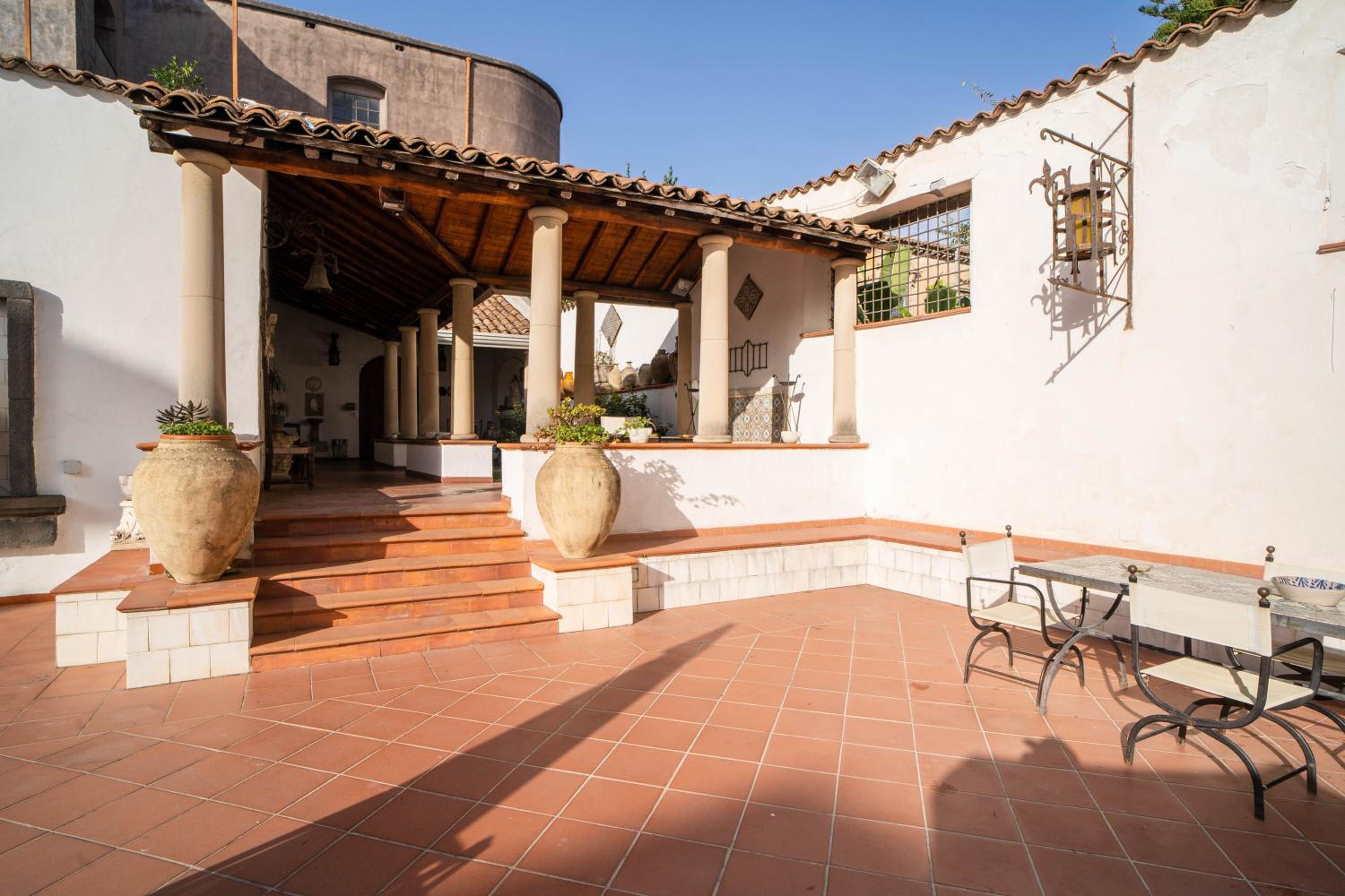 Don Camillo Loft con piscina view 4