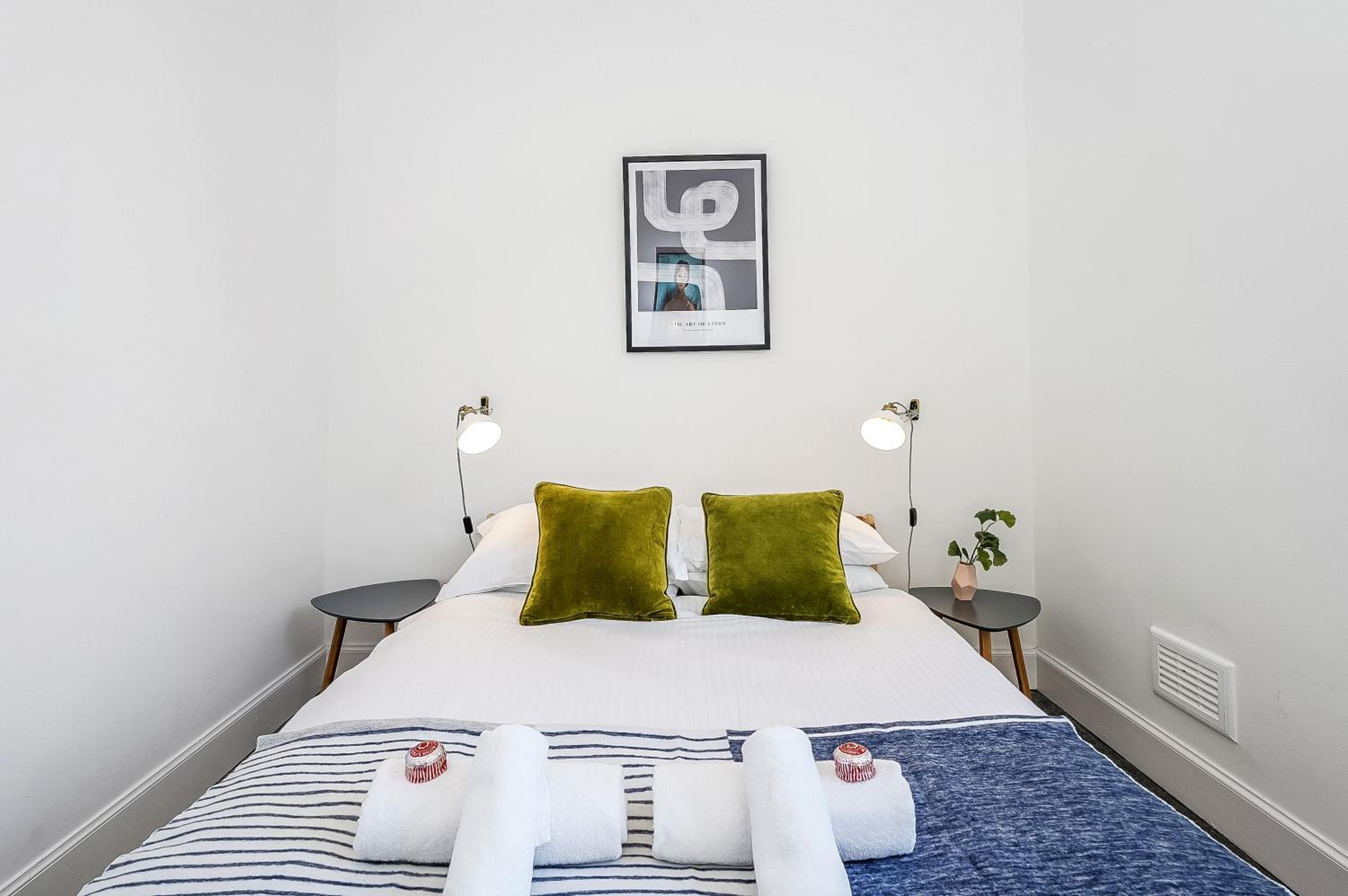 City Centre 2 Bedroom Main Door Apartment view 2