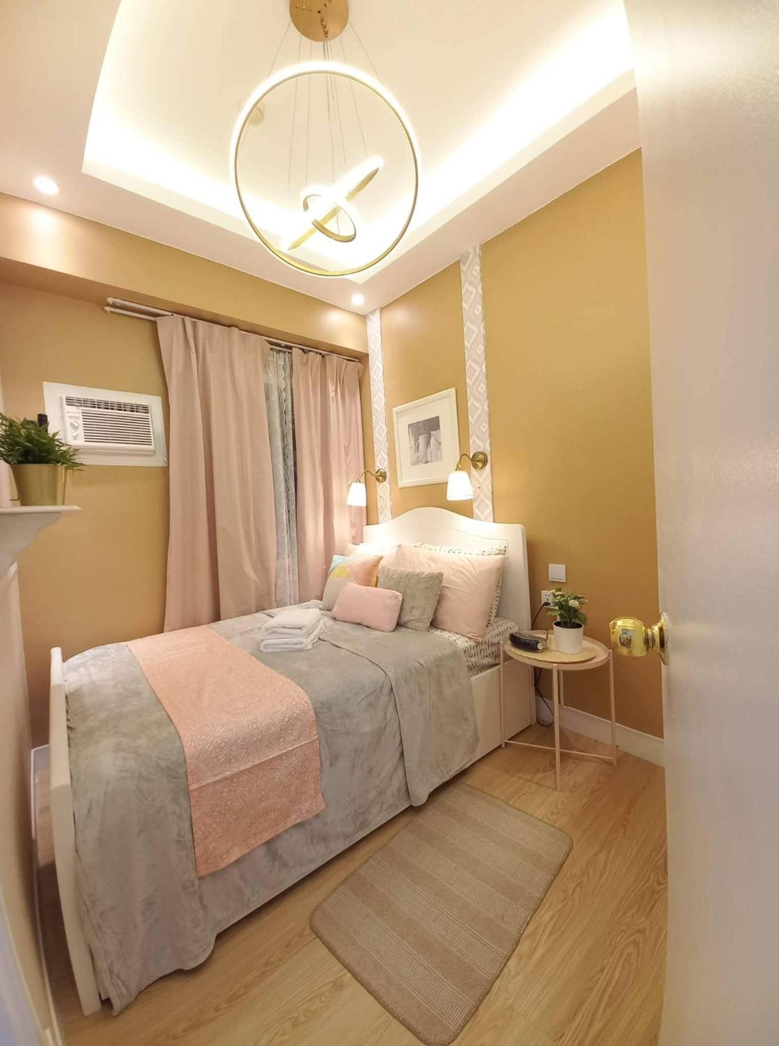 SMDC Trees Residences Tower 1 - 2BR Newly Renovated Staycation view 5