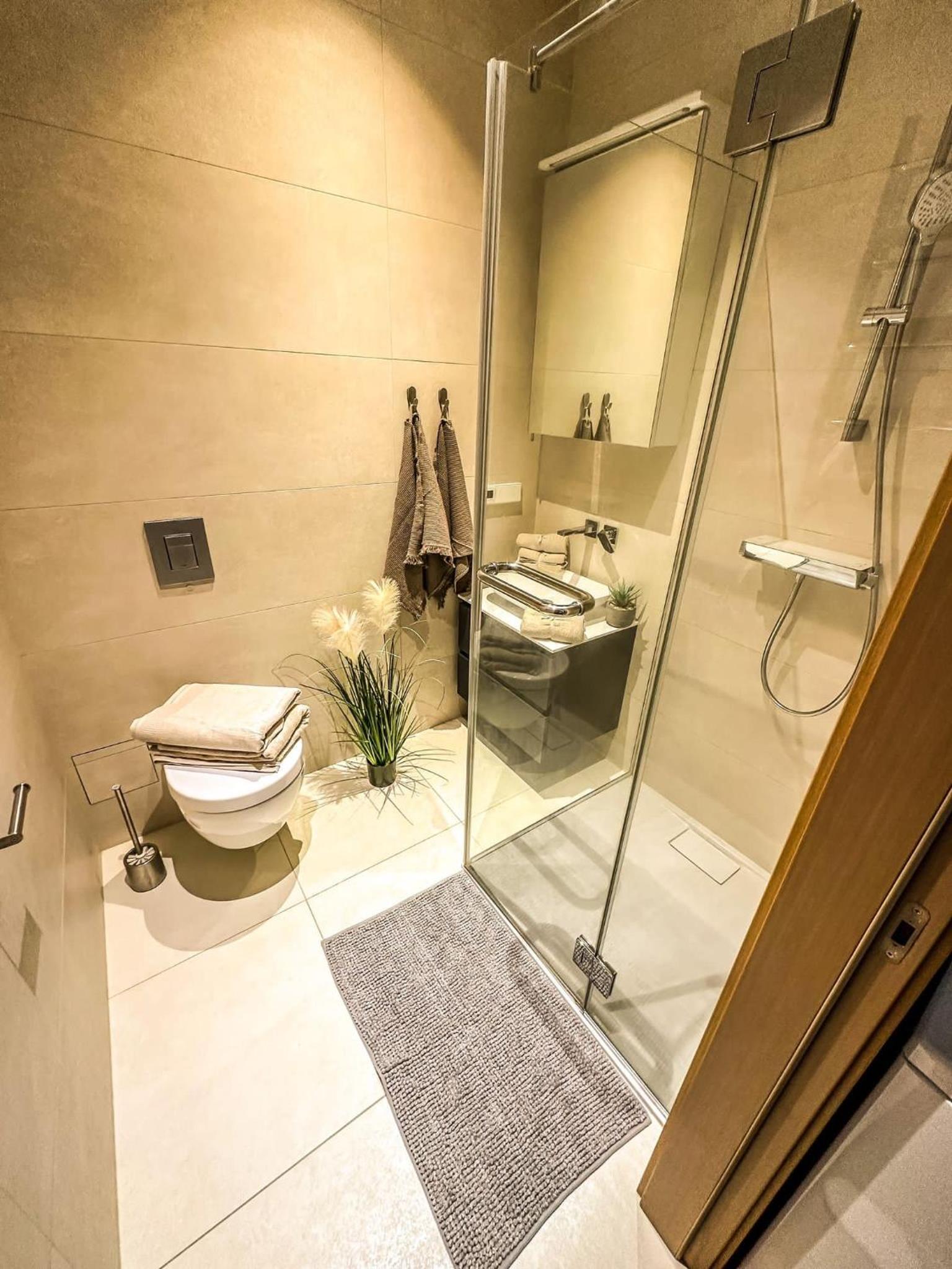 Riga Center - Quiet Studio - 5 min to Old Town & NFLX view 4