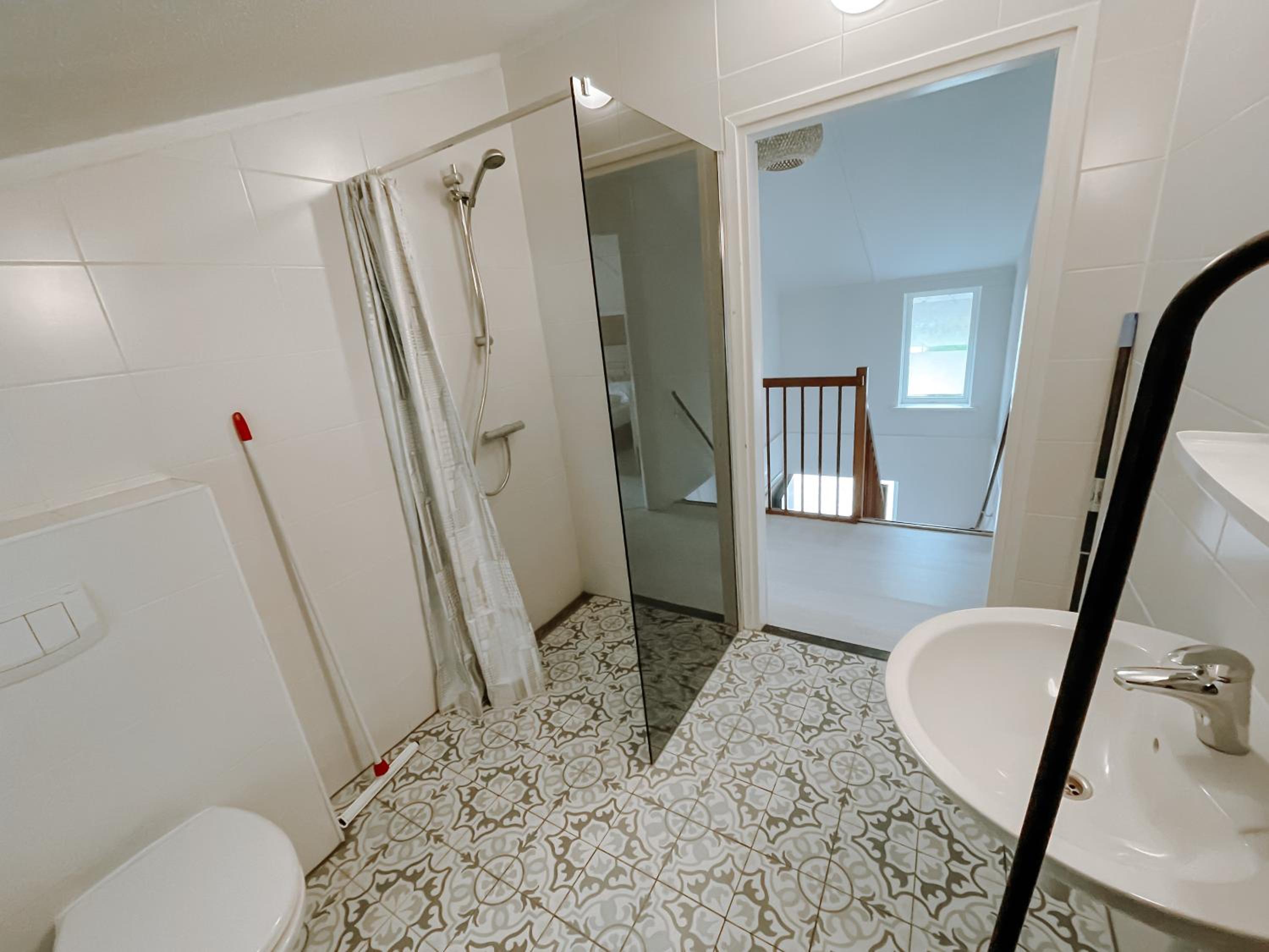 Luxus Familienvilla mit Jacuzzi & Sauna 2 view 5