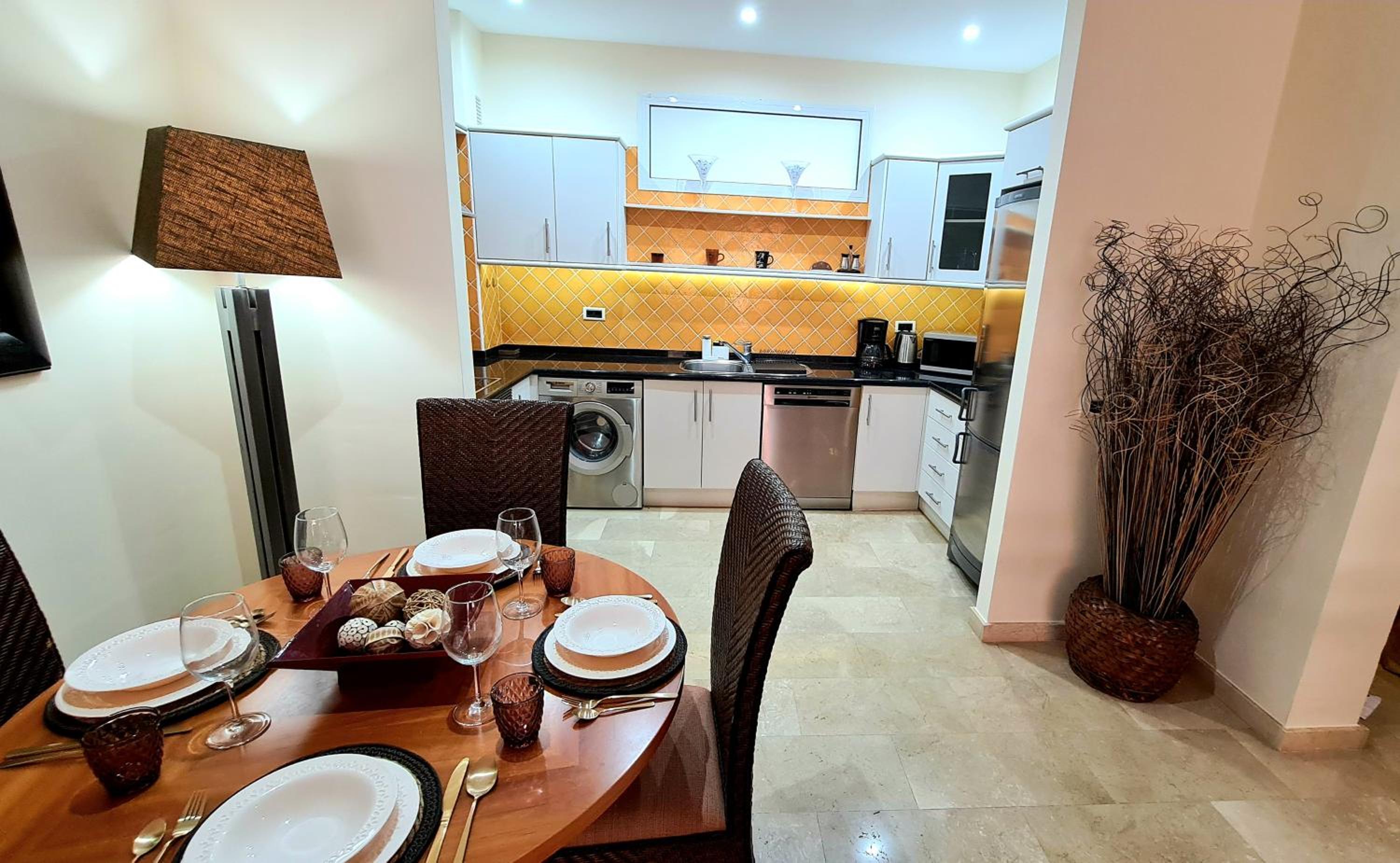 El Nautico Apartment