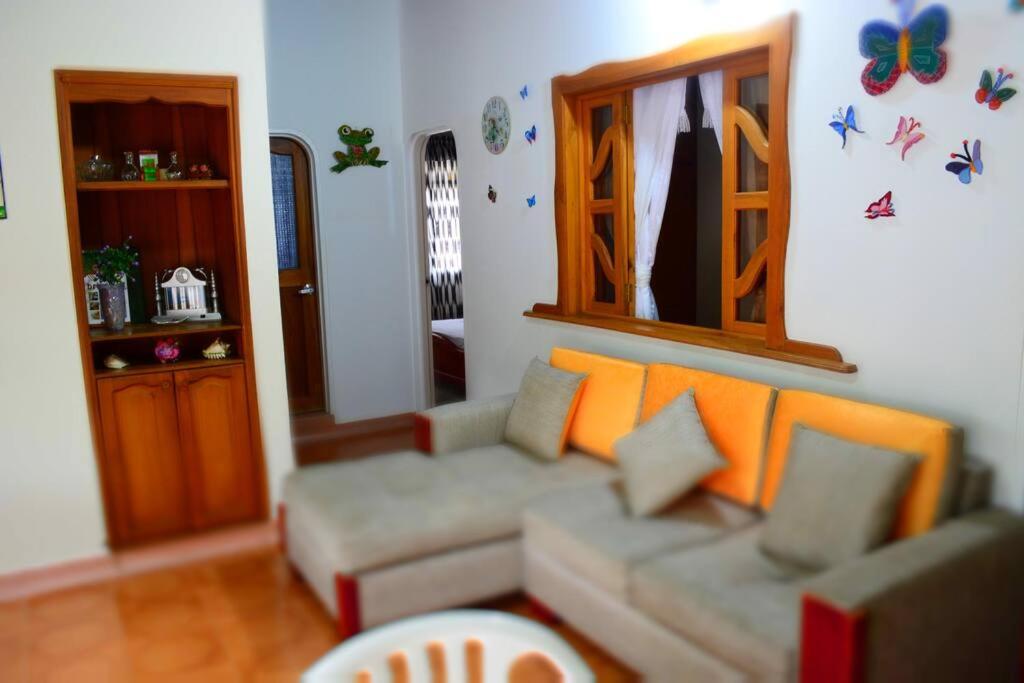 Casa familiar y agradable, parqueadero y BBQ