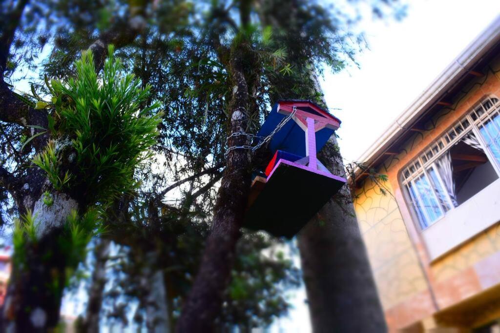 Casa familiar y agradable, parqueadero y BBQ