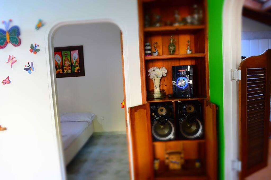 Casa familiar y agradable, parqueadero y BBQ