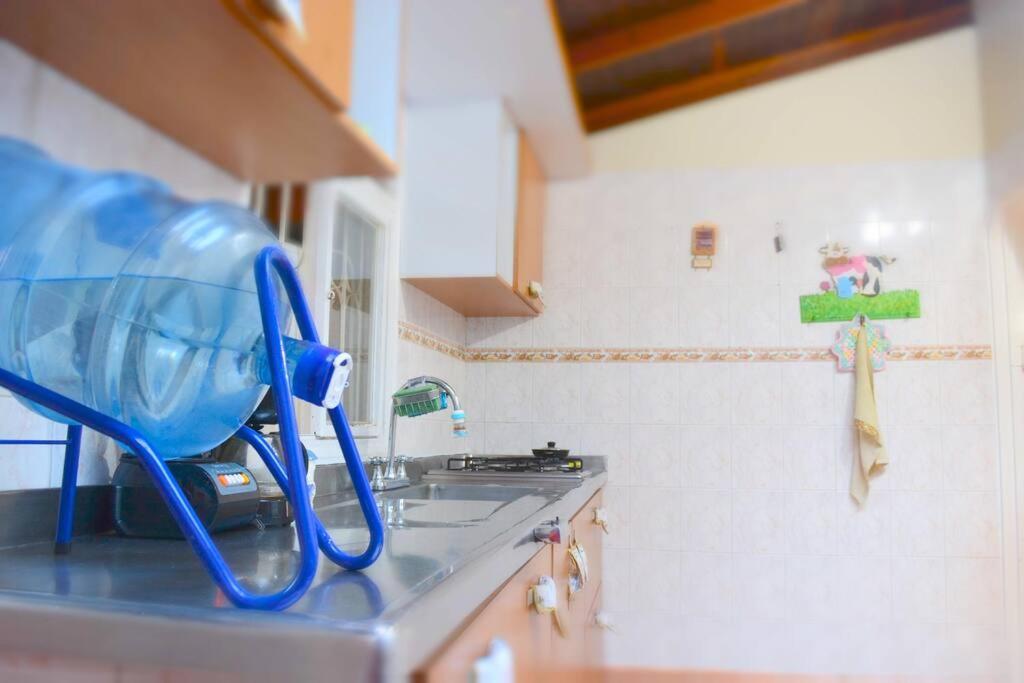 Casa familiar y agradable, parqueadero y BBQ