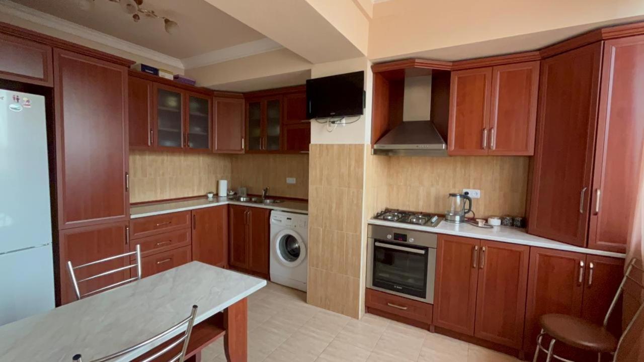 LeSi Apartament
