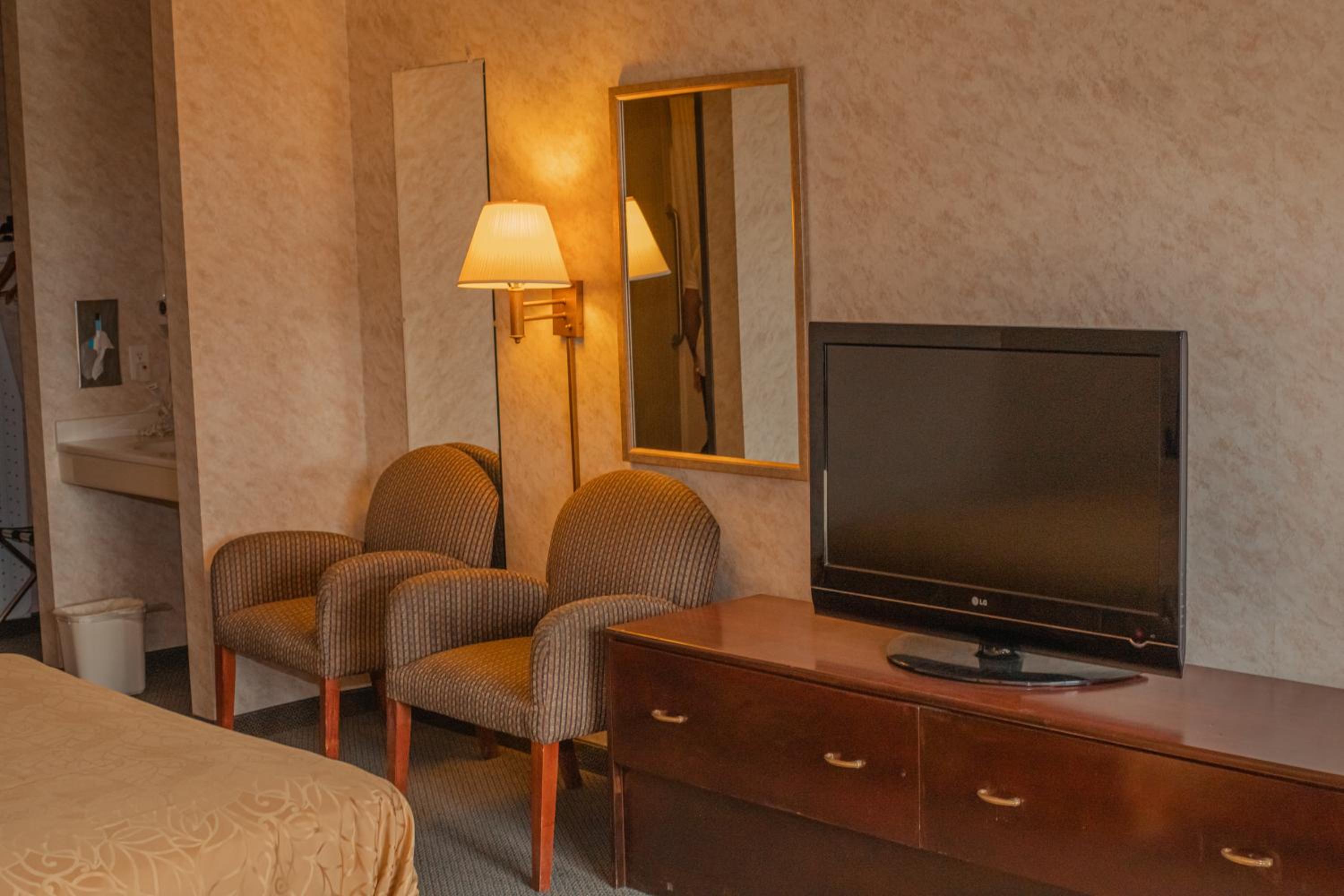 Colfax Inn By Marifah