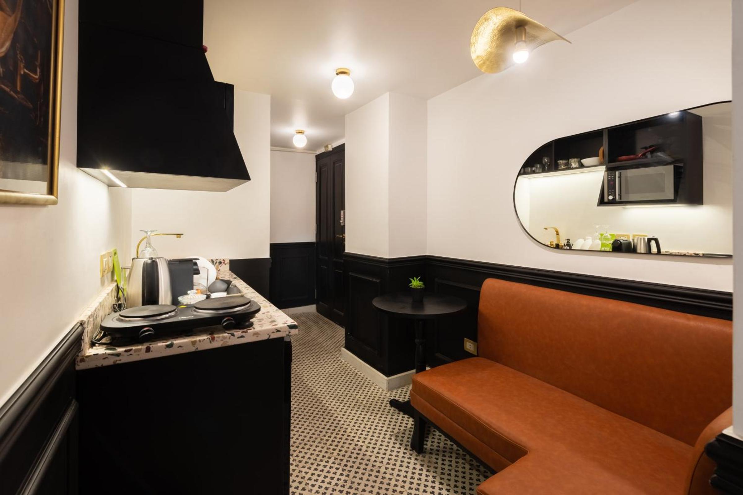 The Bold Signature 1BDR Studio Cairo's Downtown