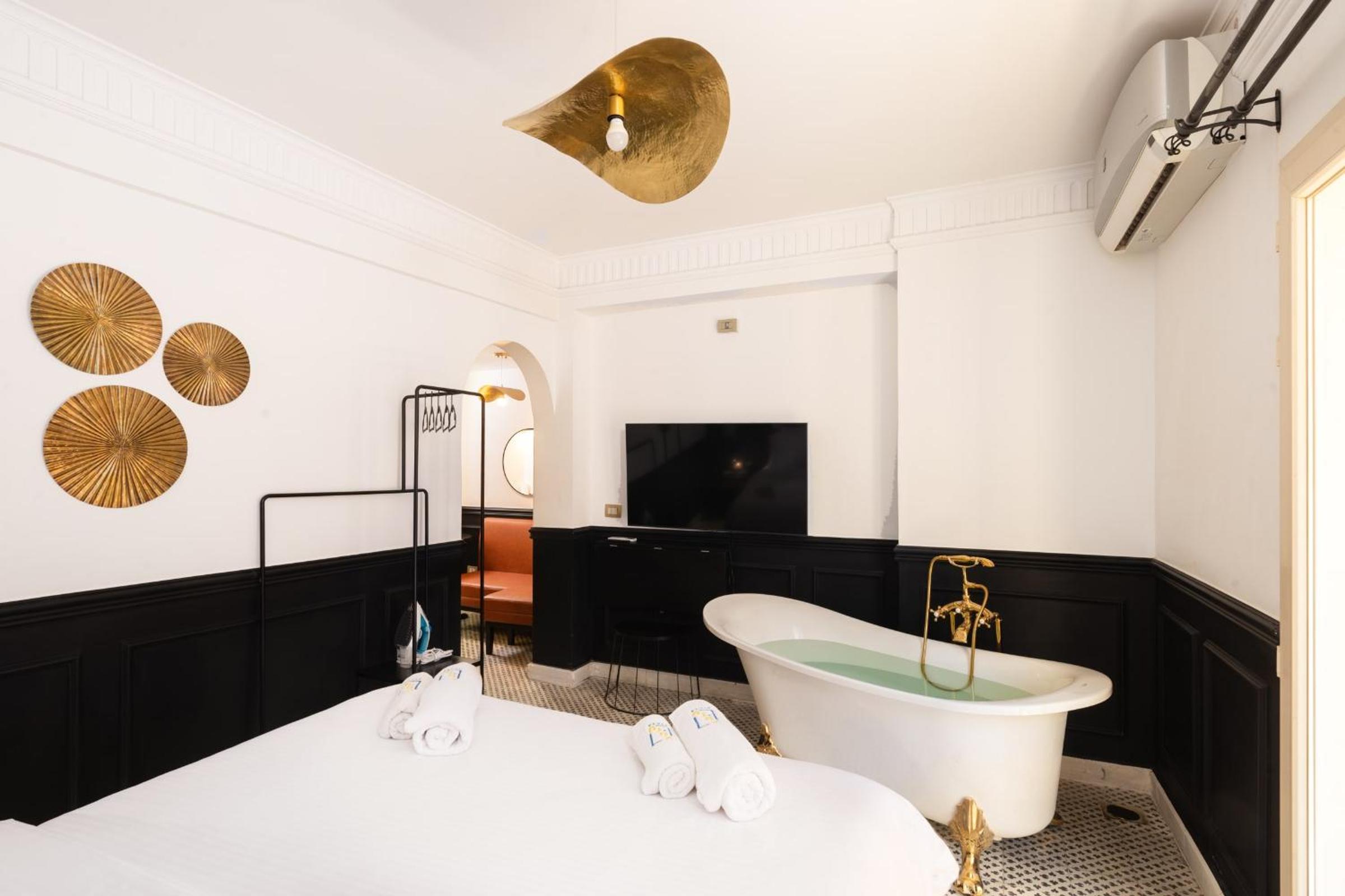 The Bold Signature 1BDR Studio Cairo's Downtown
