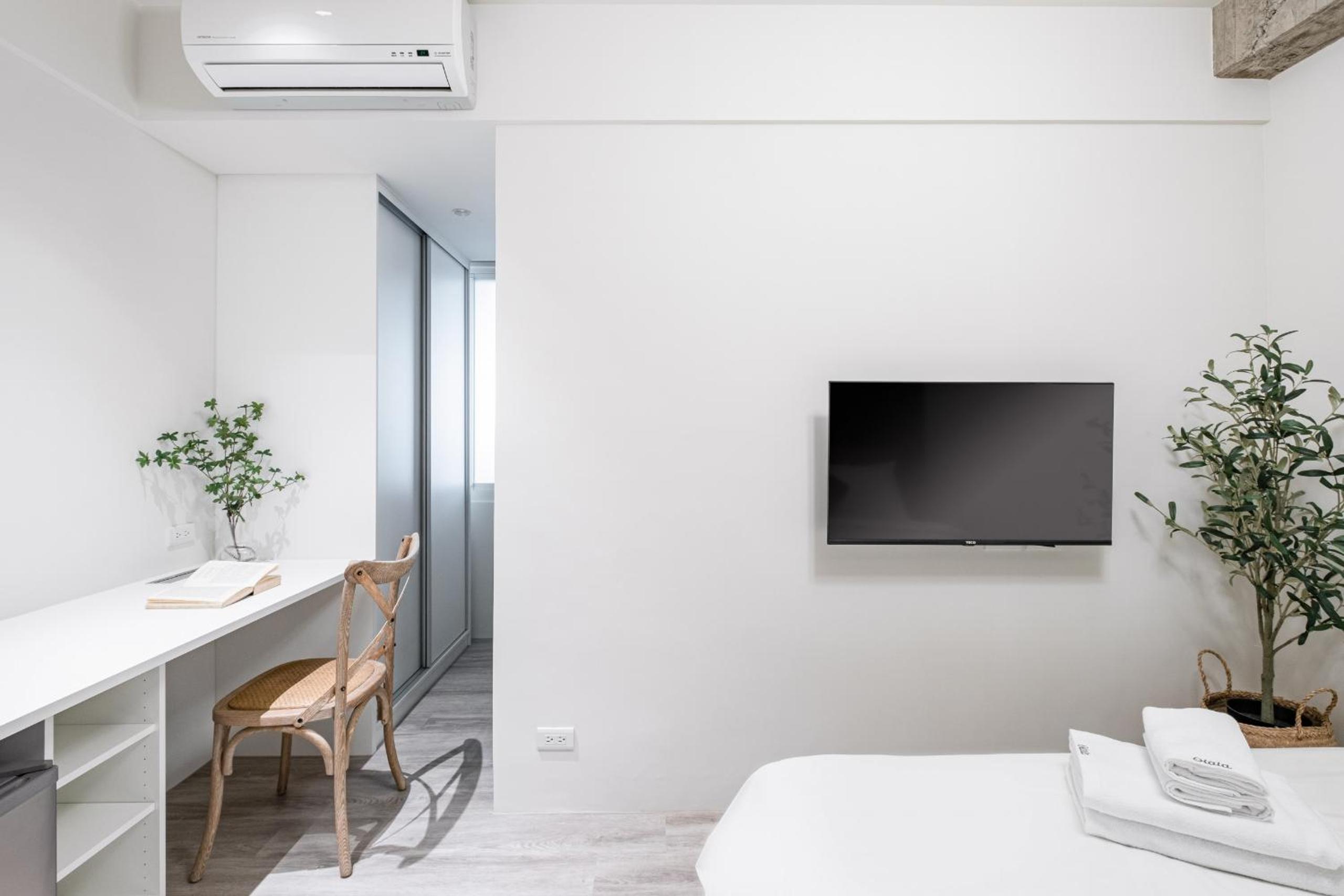 Lin Suites by Olala Homes