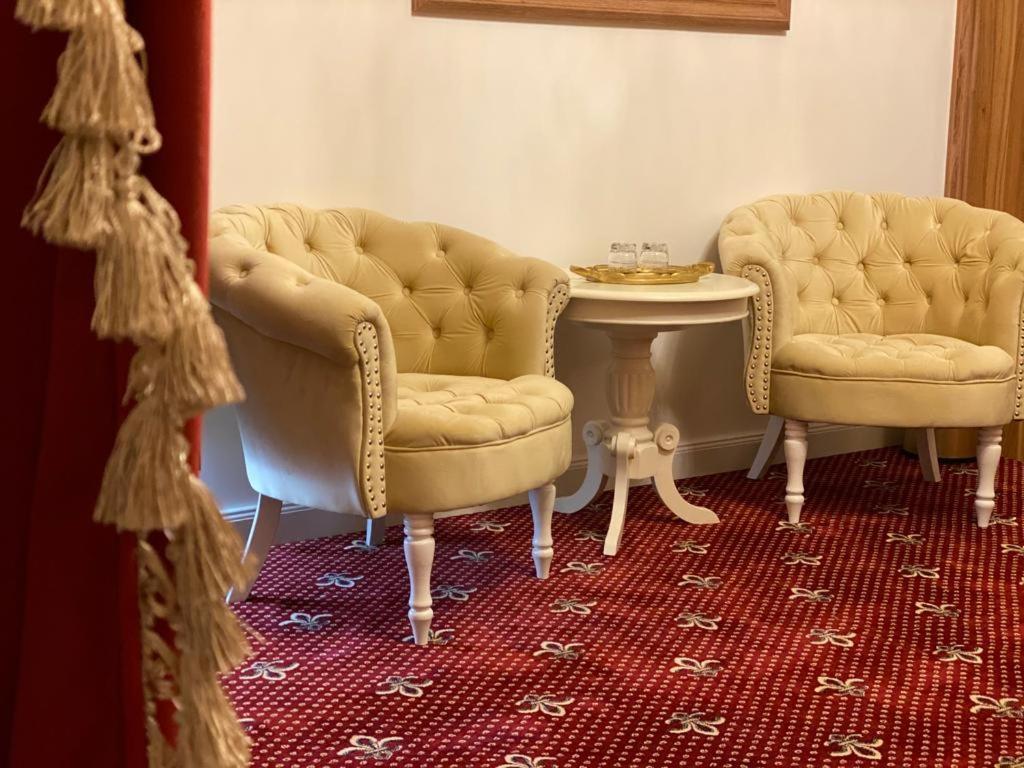 lounge