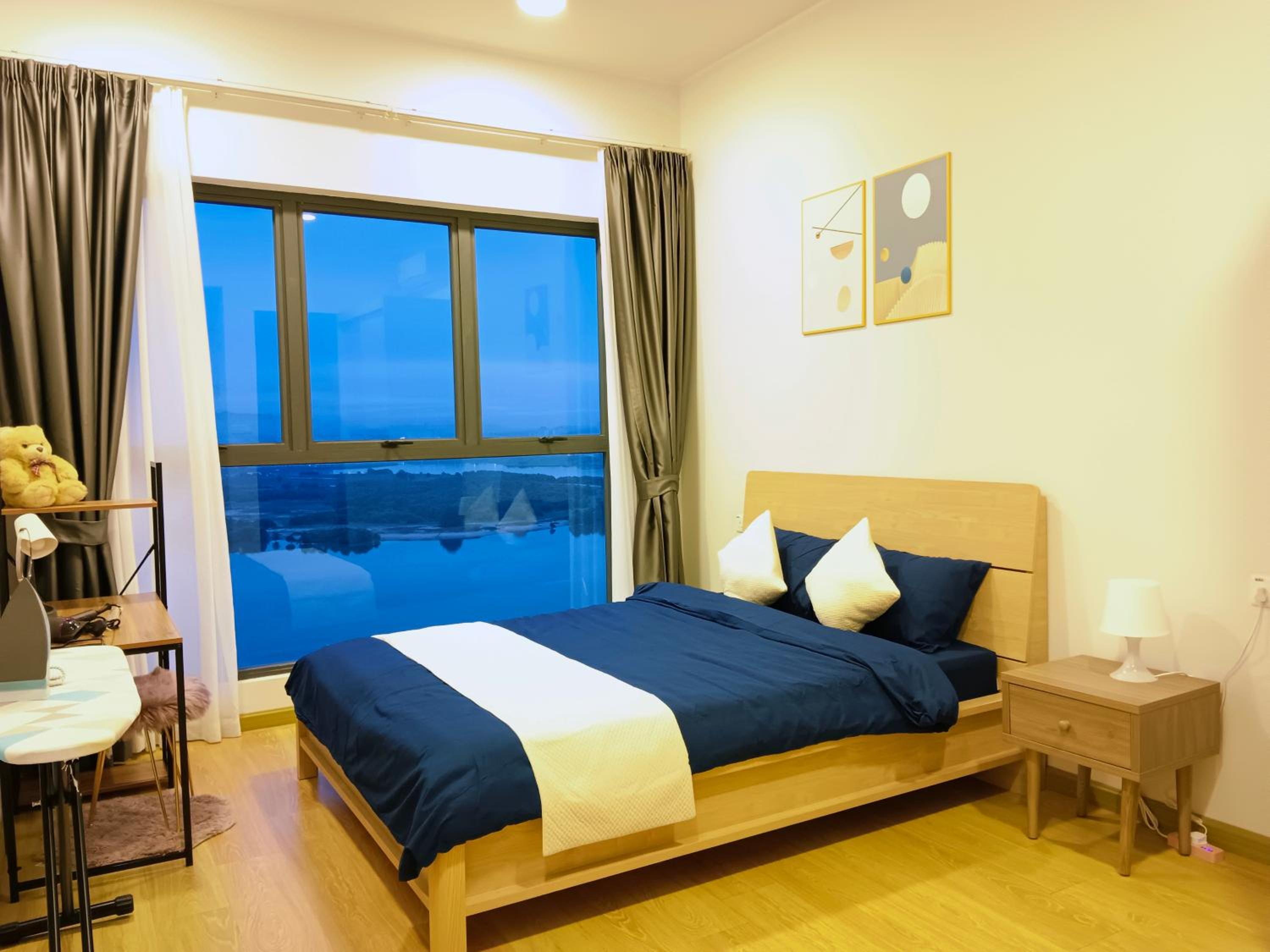 Danga Suite full Sea View, 7 min to CIQ,3BR 8 PAX, Royal stand, By Hint