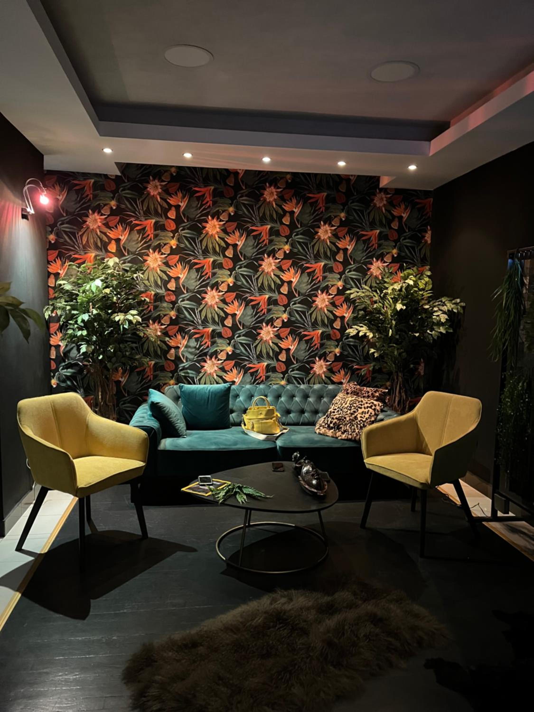 Black Pearl apartment