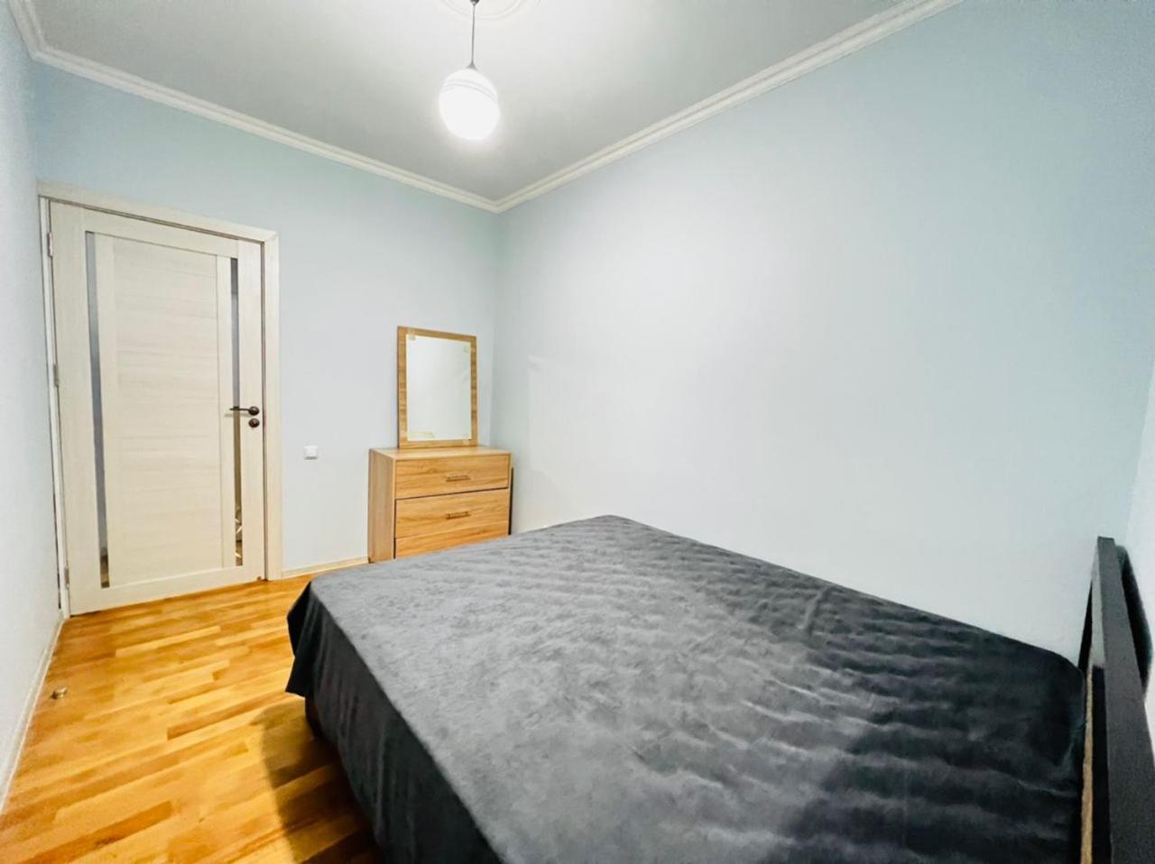 Modern Elegant Renovated Apartment, New Building, Chekhov stree
