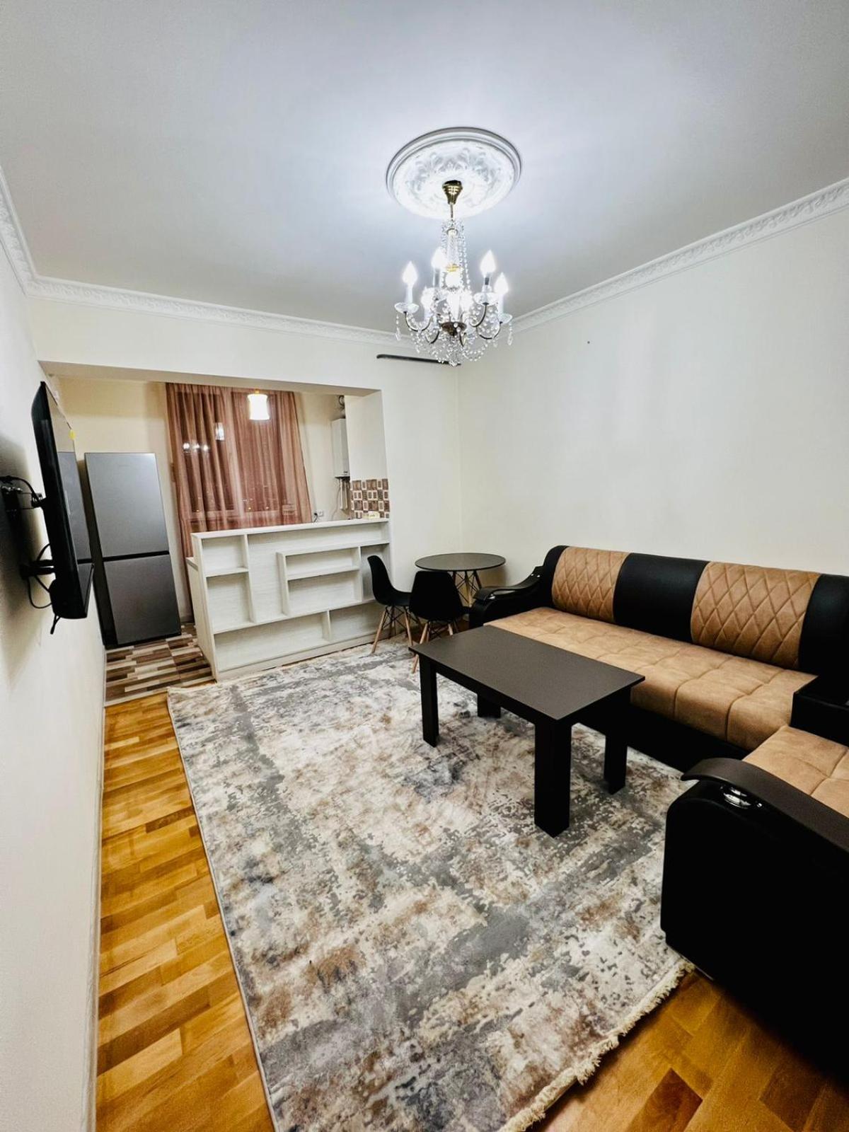 Modern Elegant Renovated Apartment, New Building, Chekhov stree