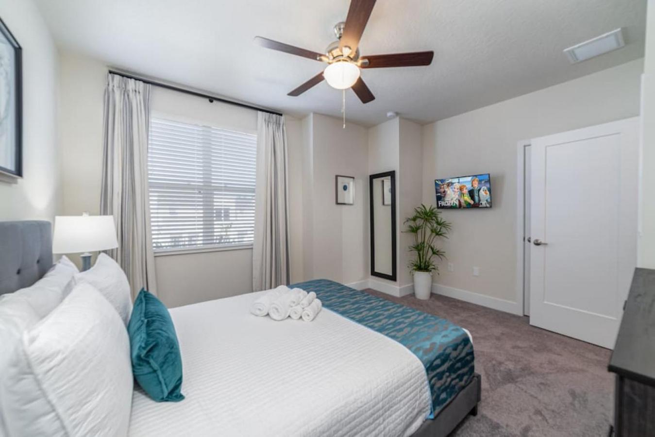 Private Pool Villa Family Retreat Near Disney World
