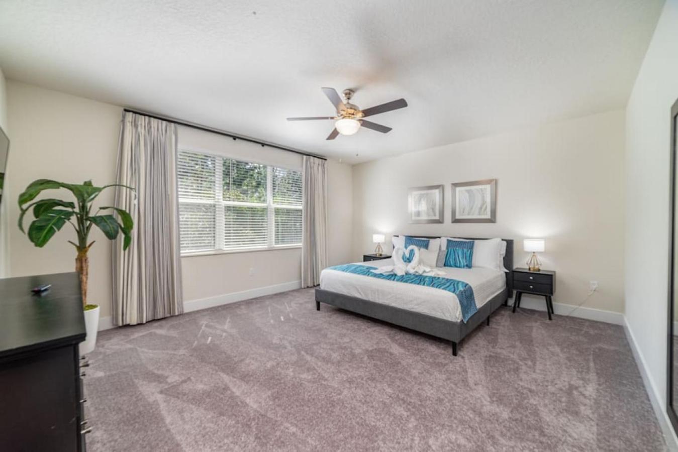Private Pool Villa Family Retreat Near Disney World
