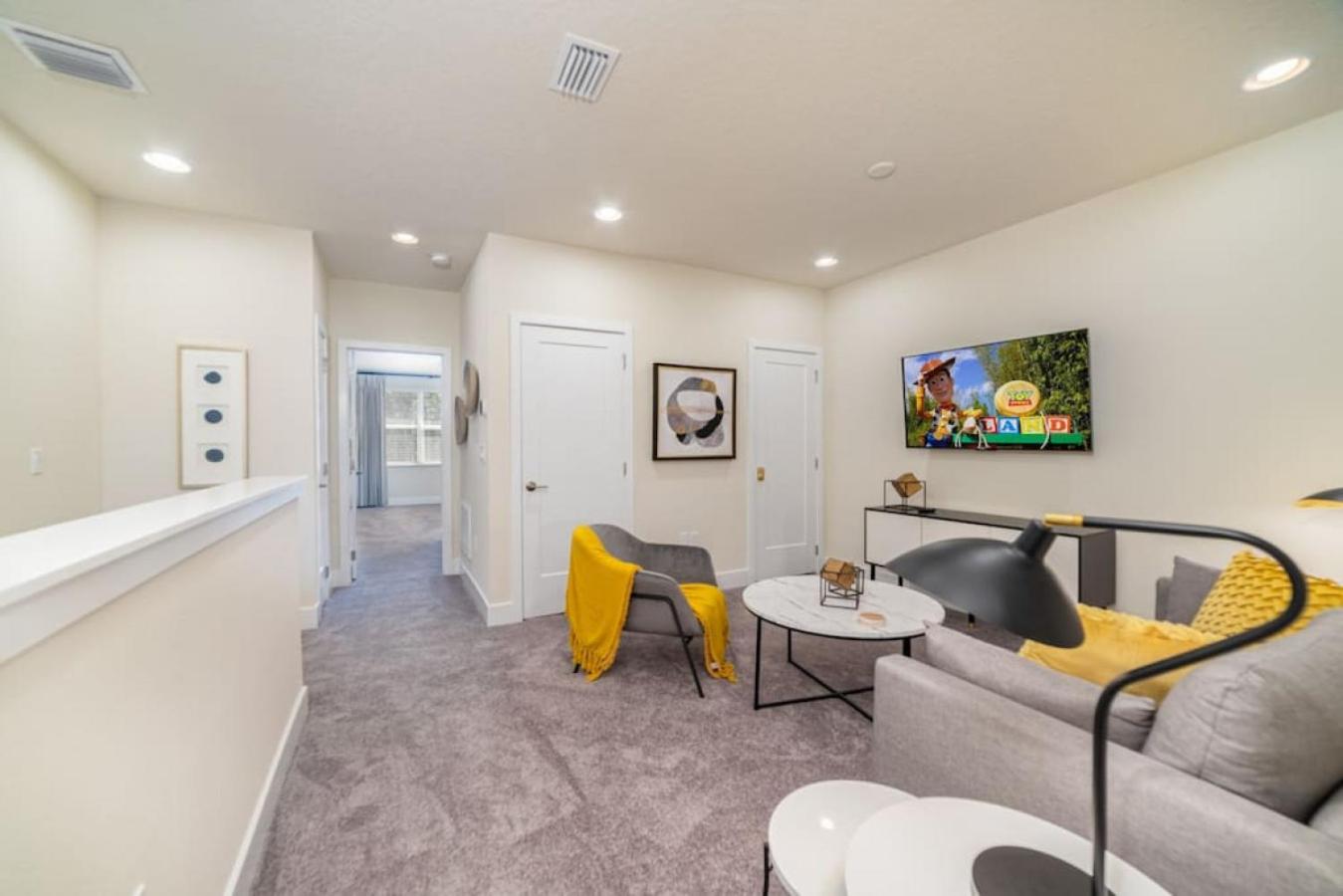 Private Pool Villa Family Retreat Near Disney World