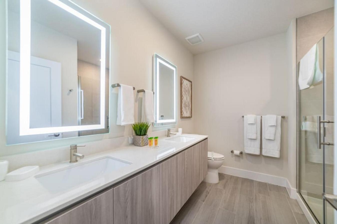 Private Pool Villa Family Retreat Near Disney World