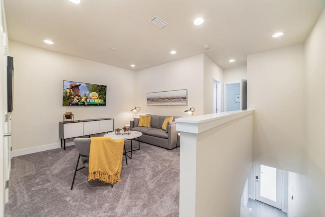 Private Pool Villa Family Retreat Near Disney World