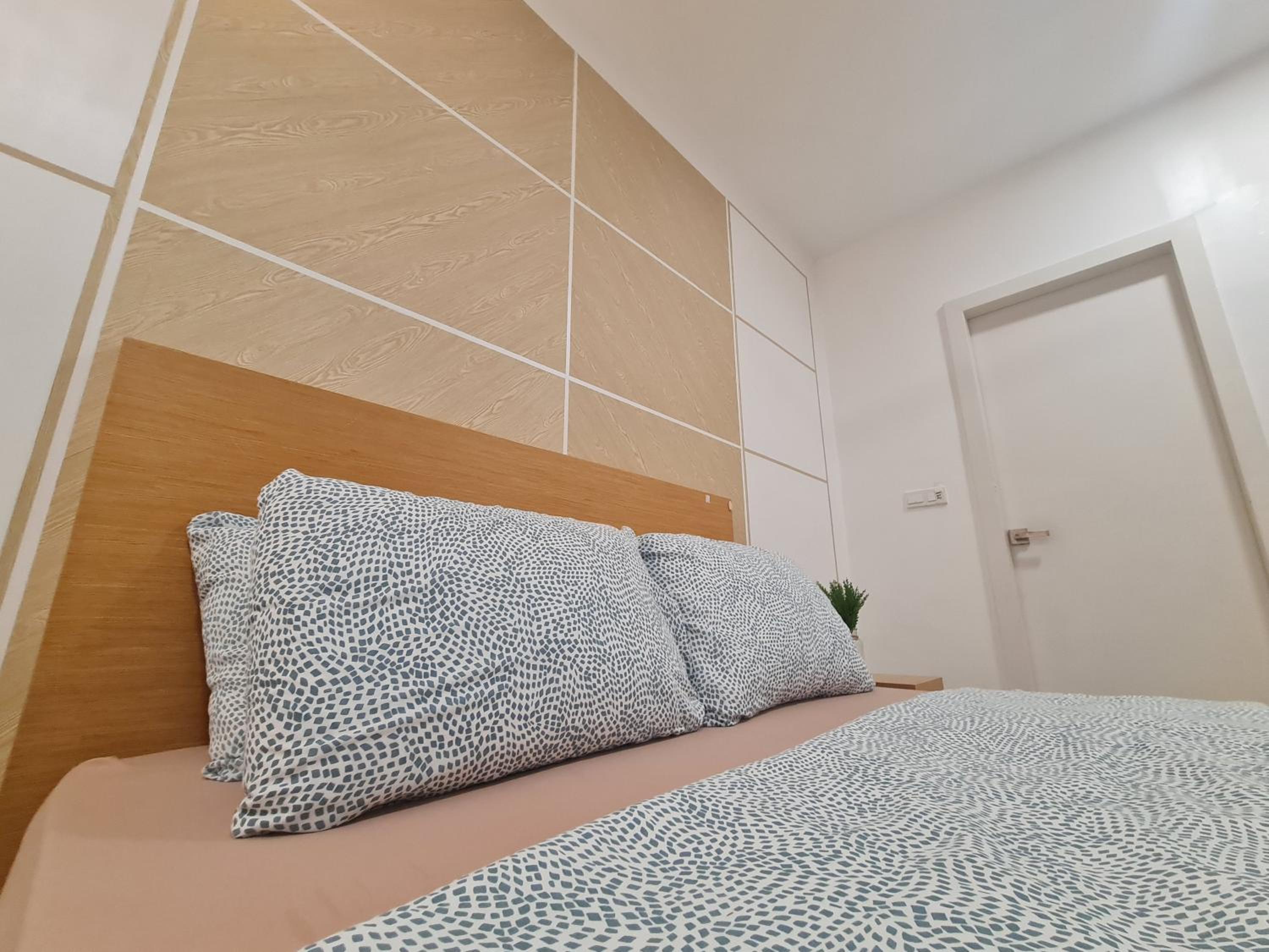 Lovely 3-Bedroom Serviced Apartment @ Cyberjaya photo 8