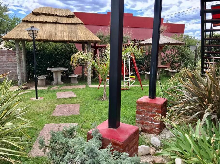 LA MILAGROS PIQUITO DE ORO