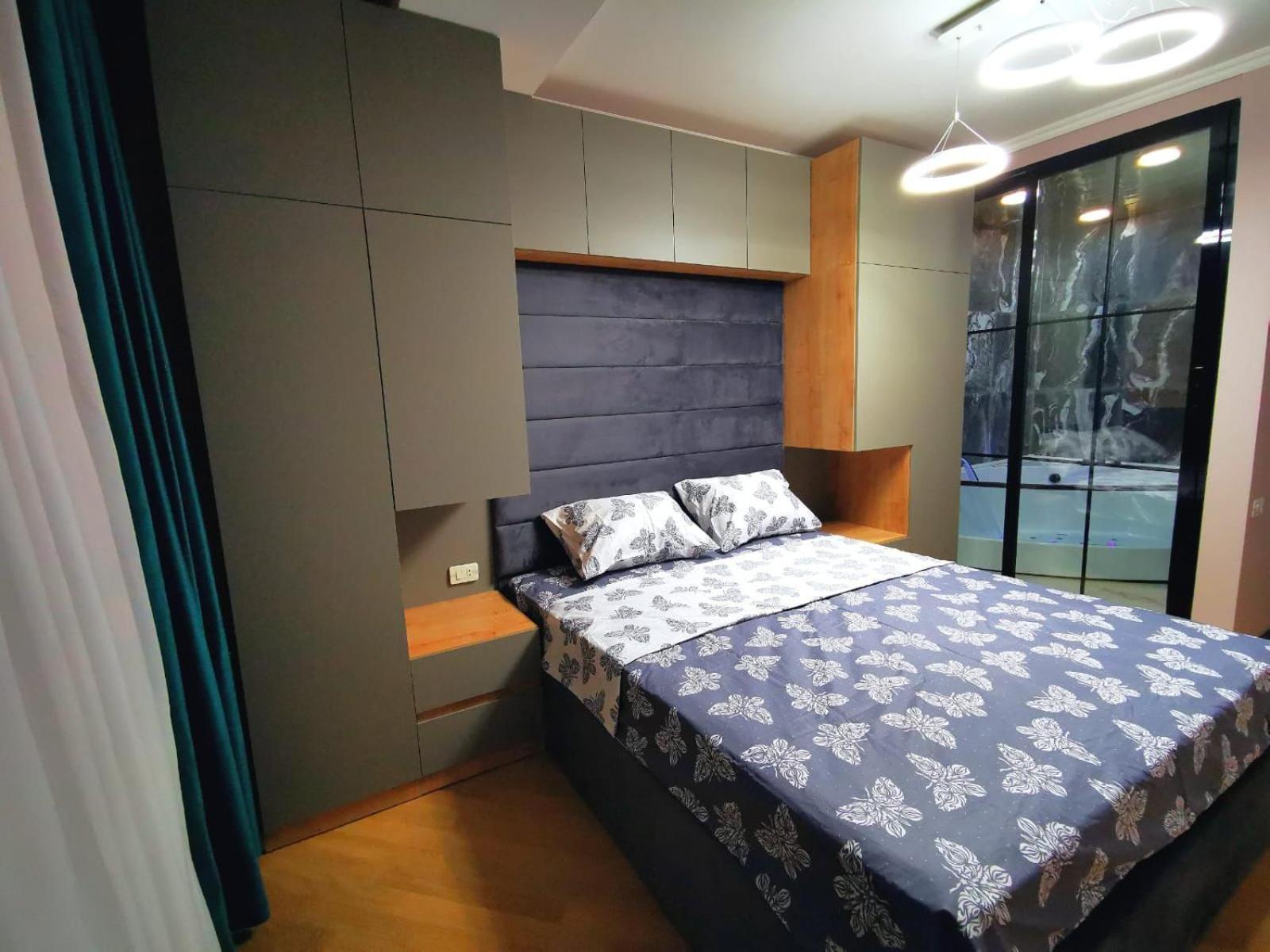 Middle of Center with Jacuzzi + 2 Bathroom + 3bedroom by Republic square on Amiryan Street
