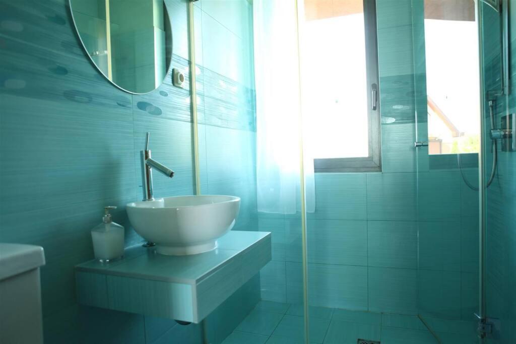 Luxury Lakefront Villa with Private Pier & Jacuzzi view 2