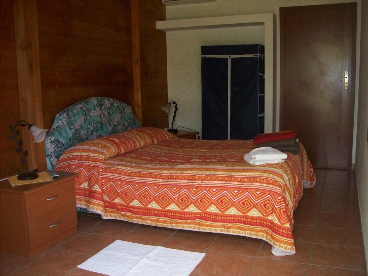Photo 51