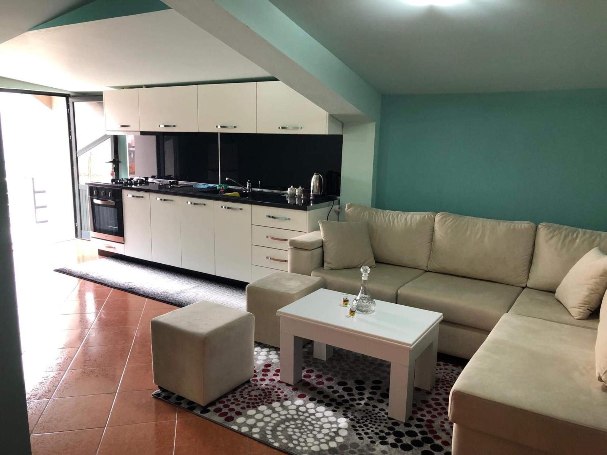 Modern Apartment by Ceni, Elbasan