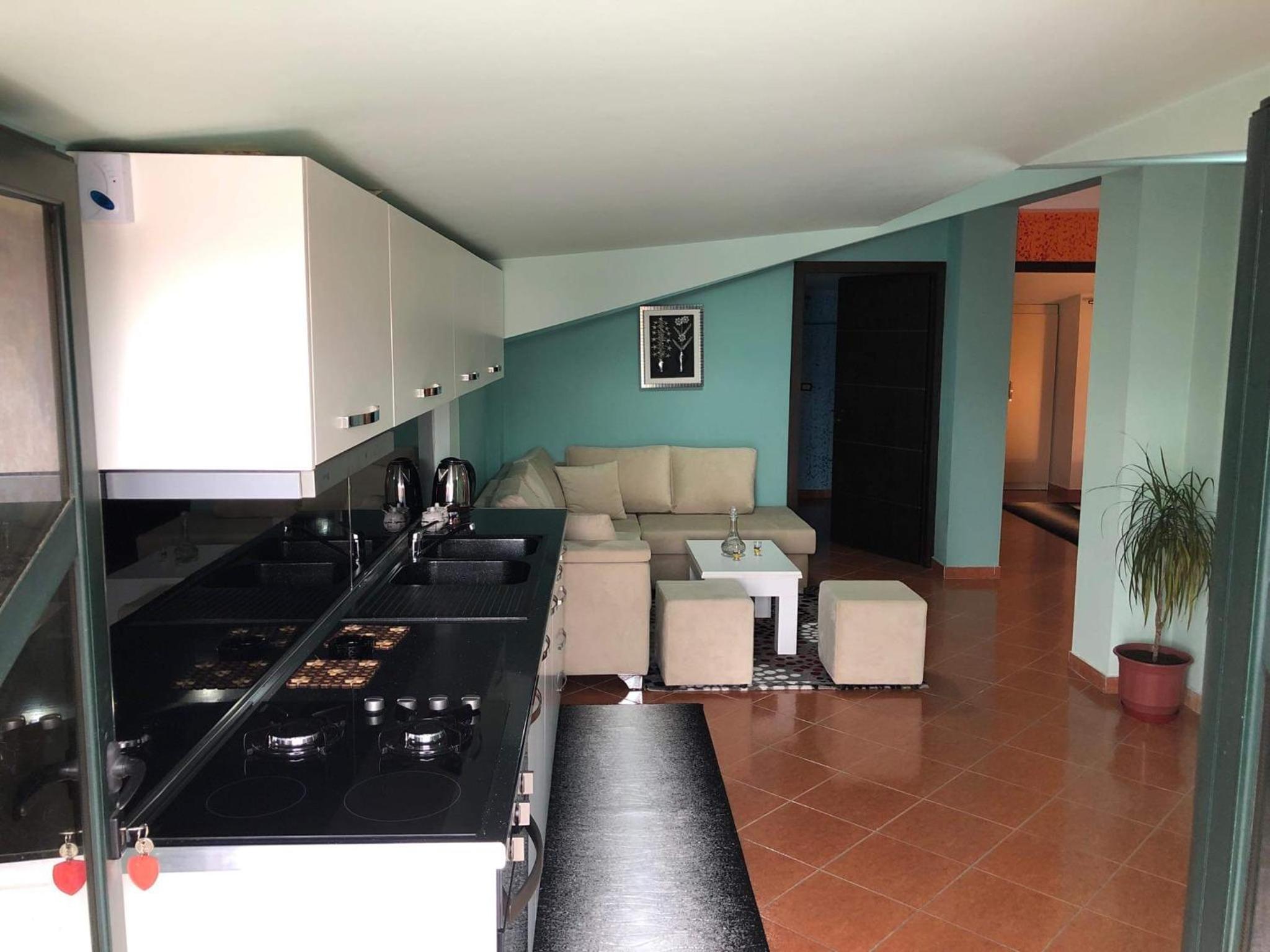 Modern Apartment by Ceni, Elbasan