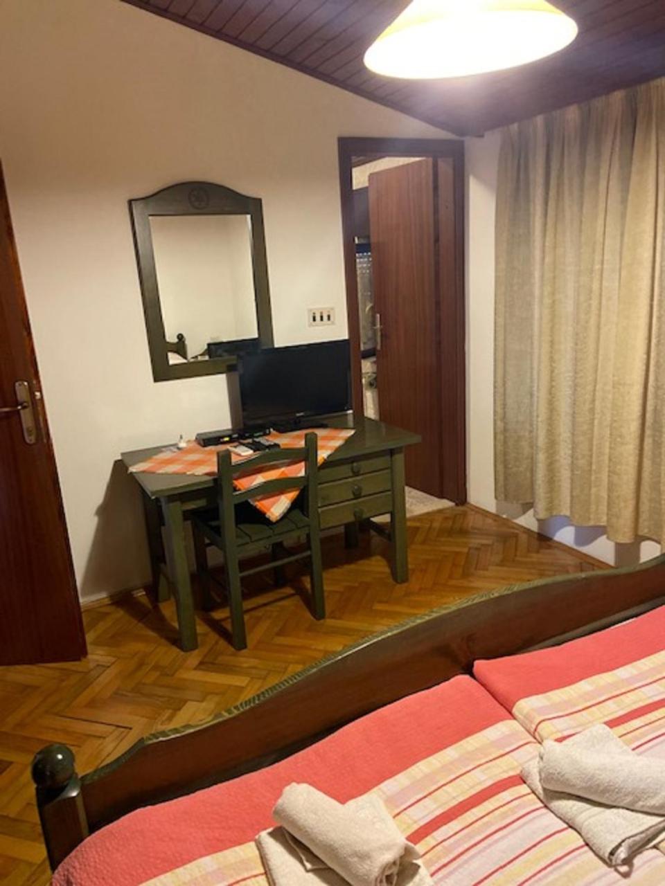 Rooms Juran view 5